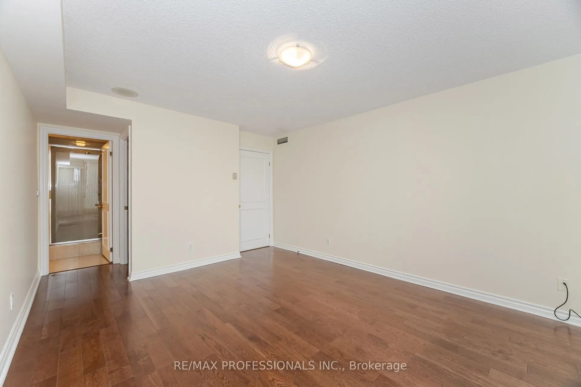 1 Palace Pier Court, #510