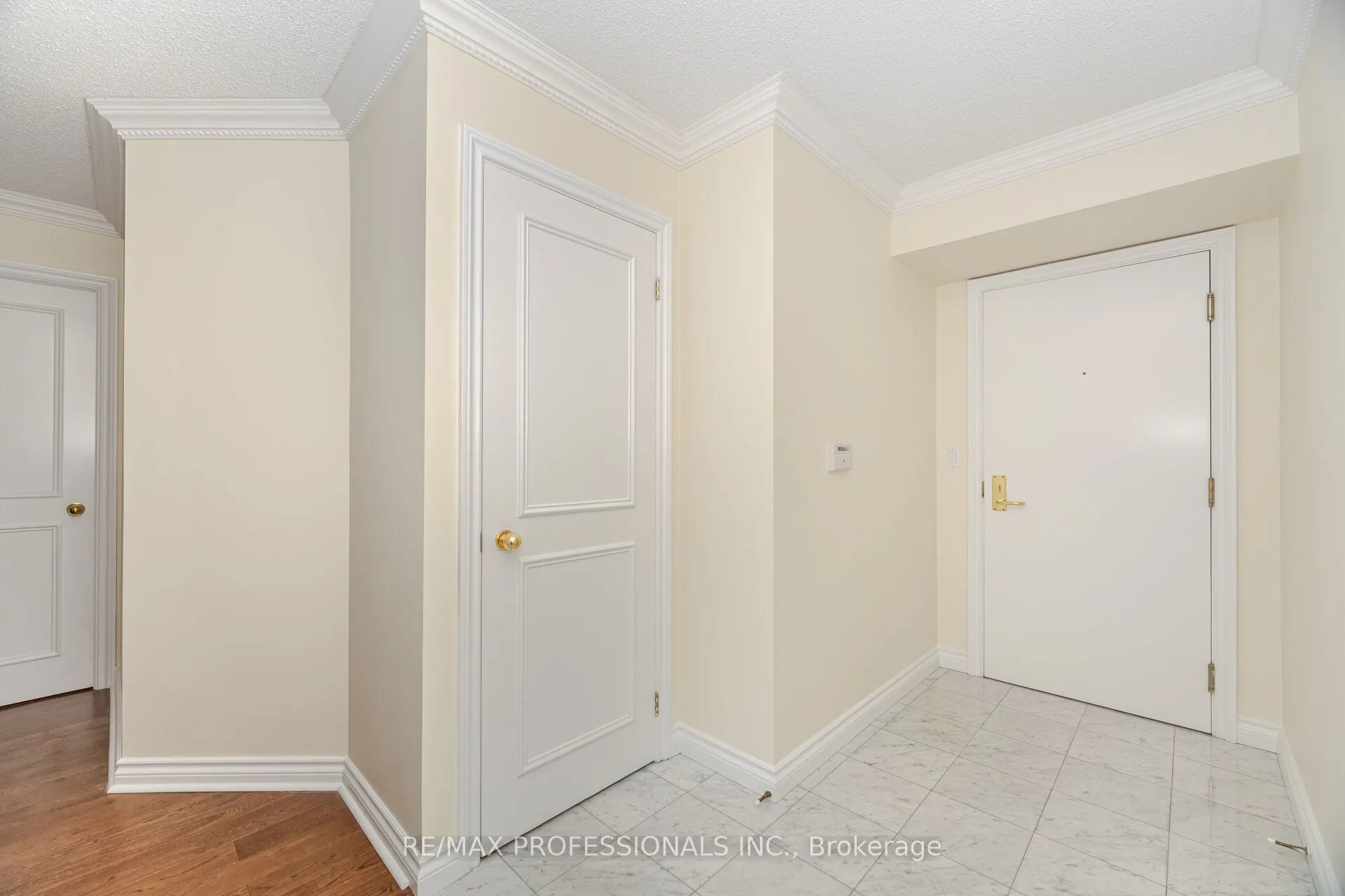 1 Palace Pier Court, #510