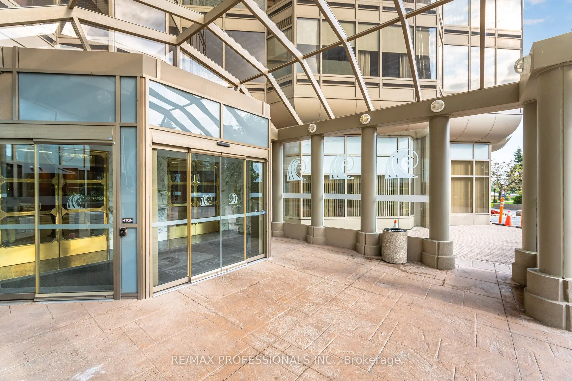 1 Palace Pier Court, #510