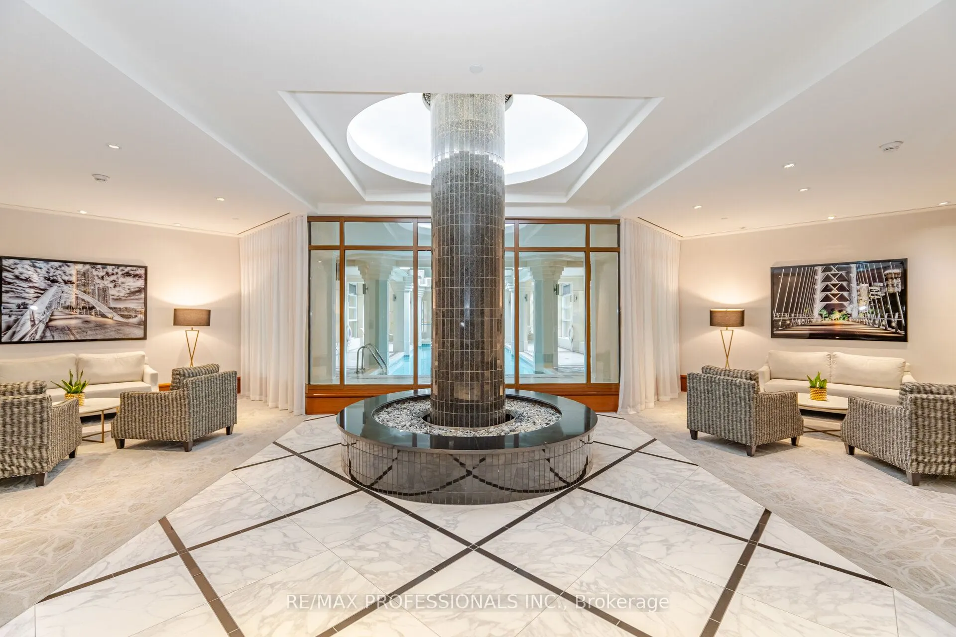 1 Palace Pier Court, #510