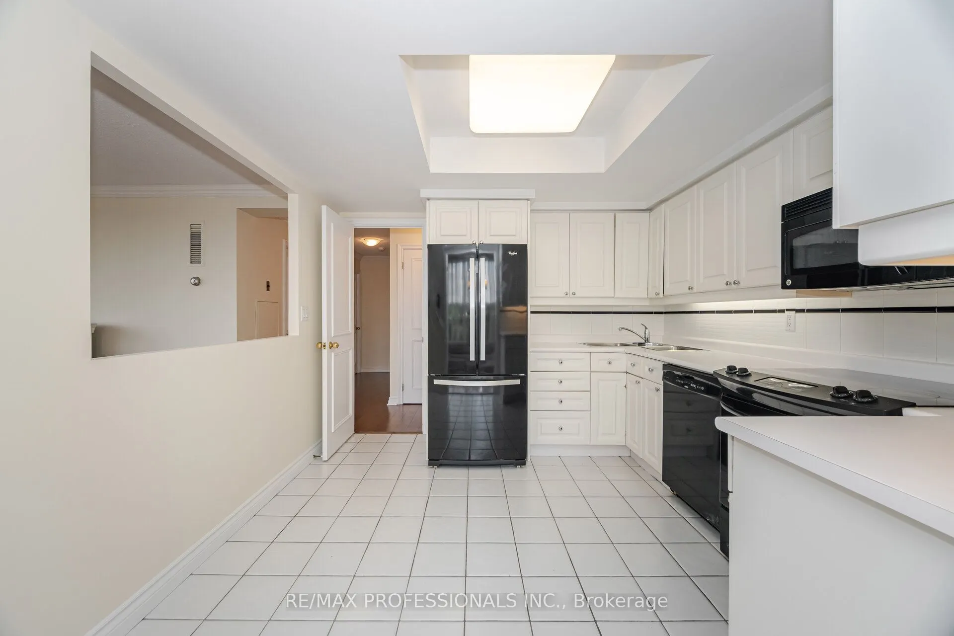 1 Palace Pier Court, #510