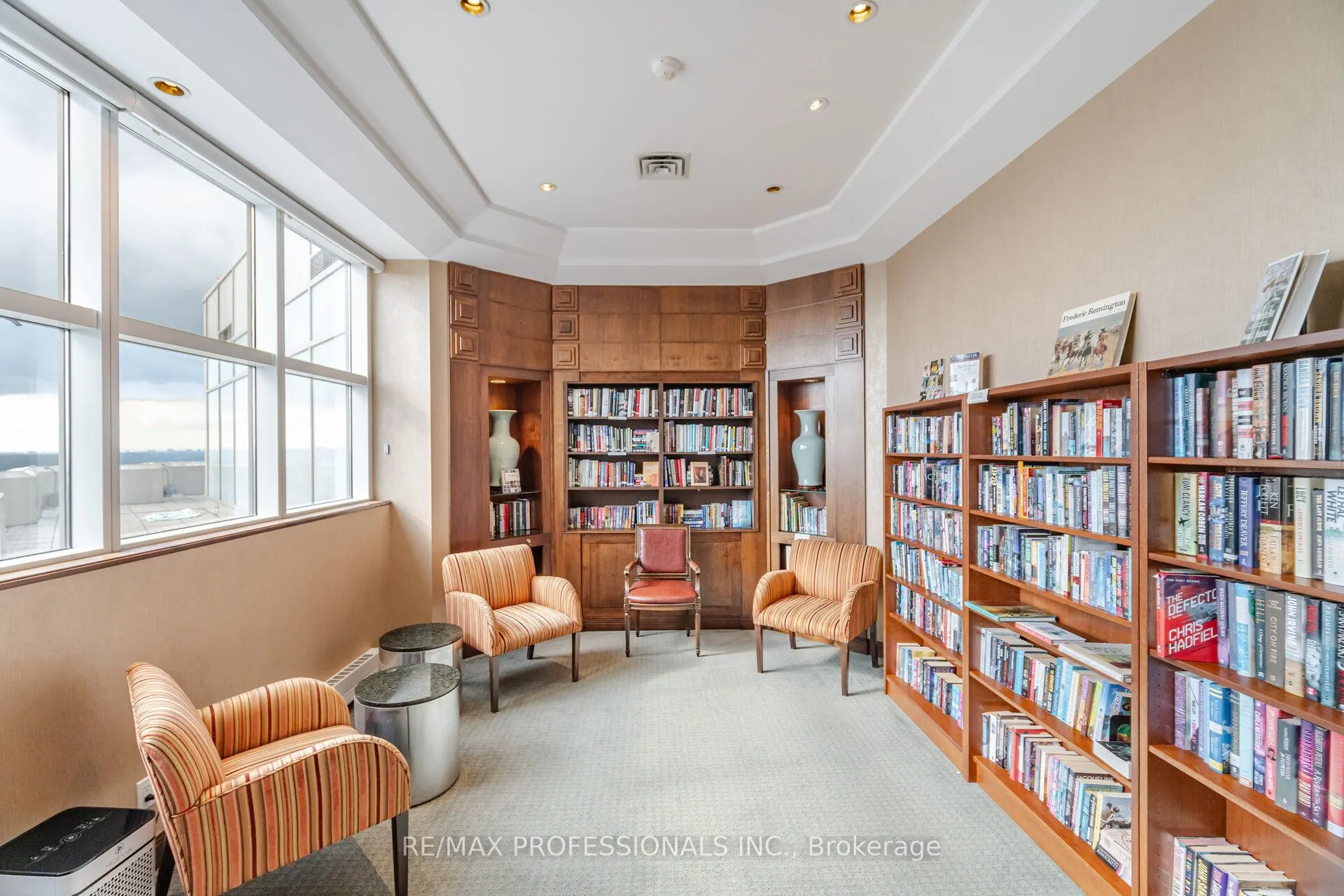1 Palace Pier Court, #510