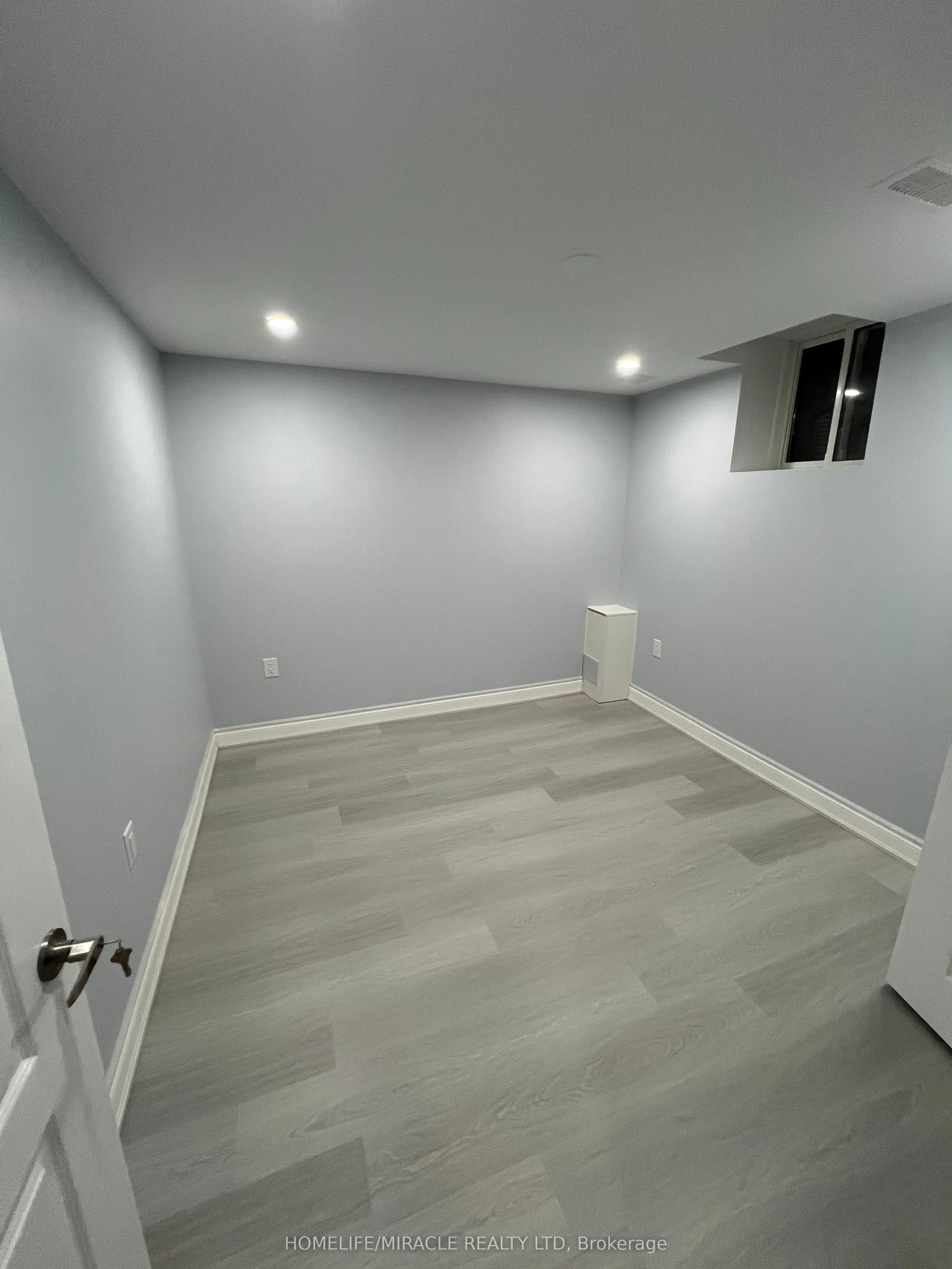 18 Russell Creek Drive, #Bsmt