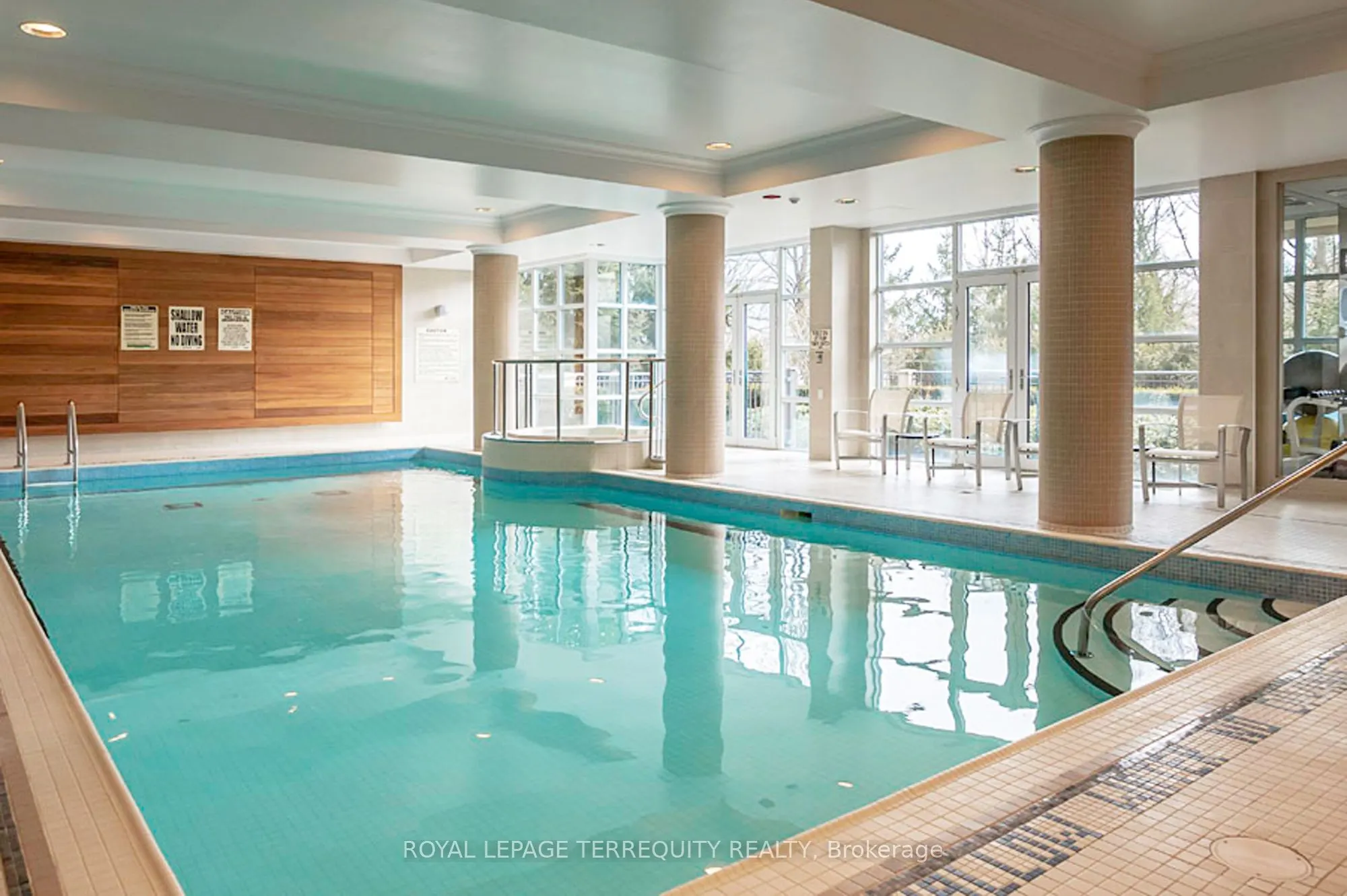 2855 Bloor Street W, #414