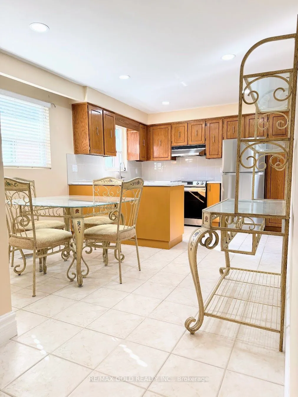 32 Jade Crescent
