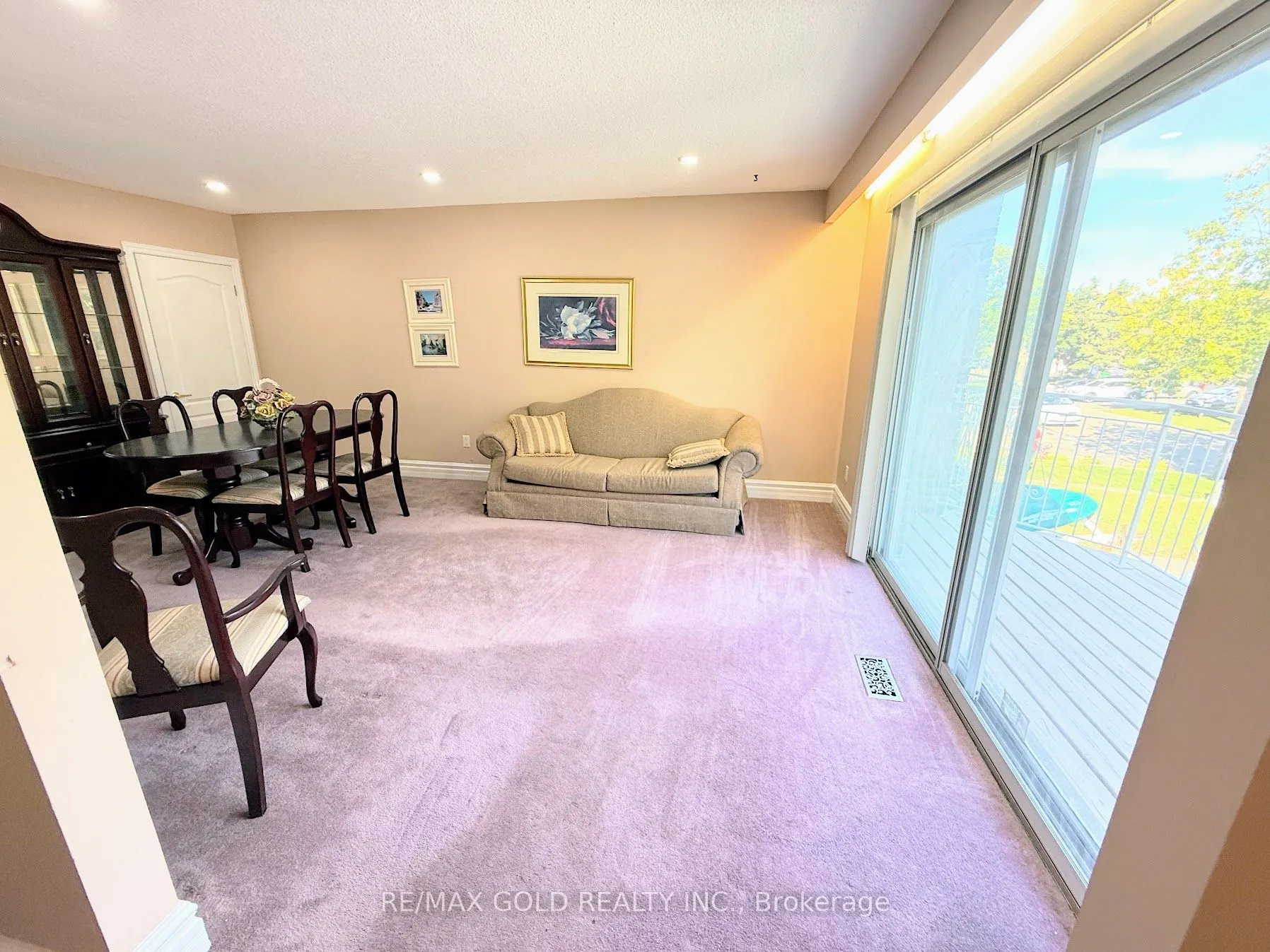 32 Jade Crescent