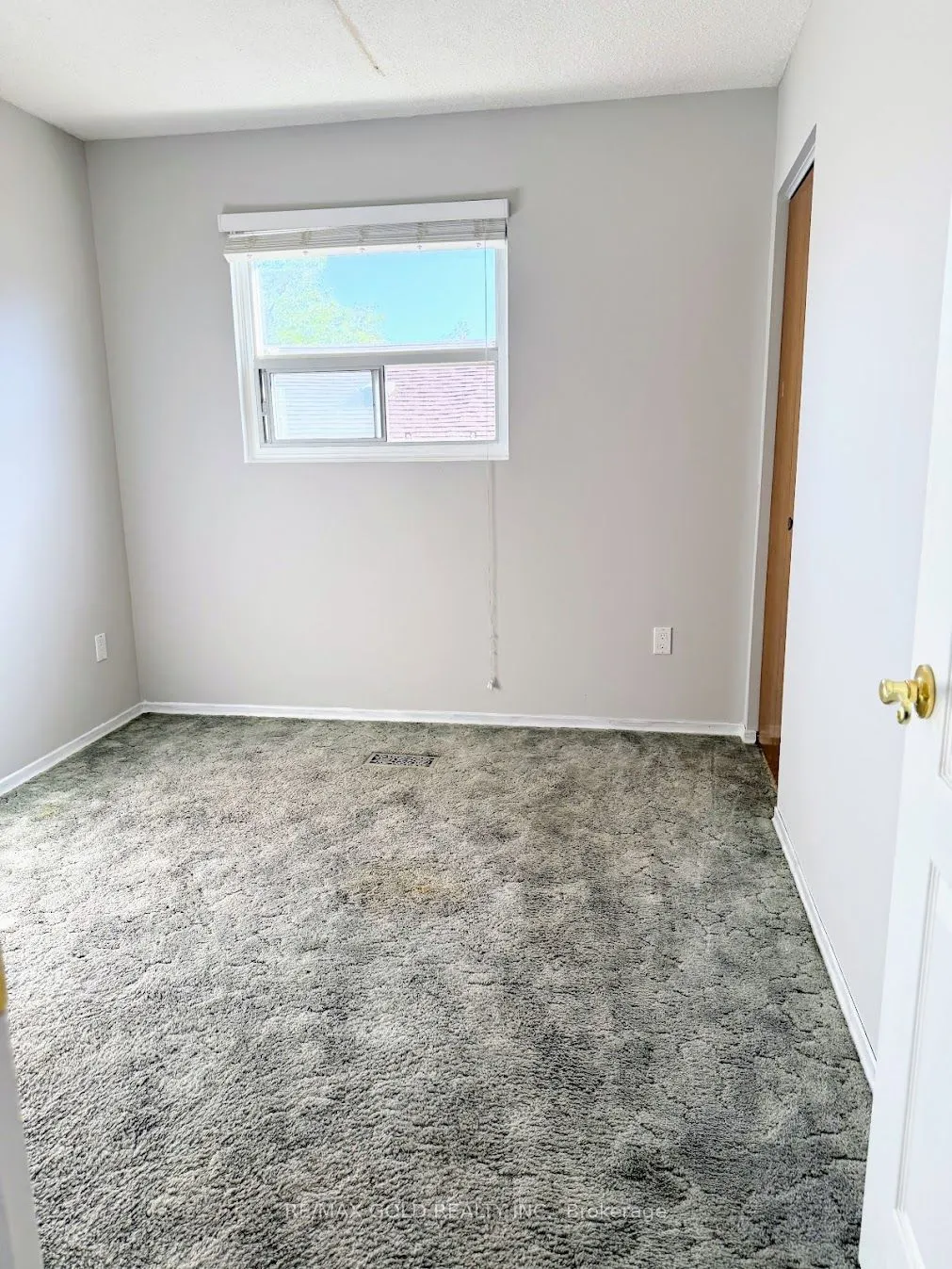 32 Jade Crescent