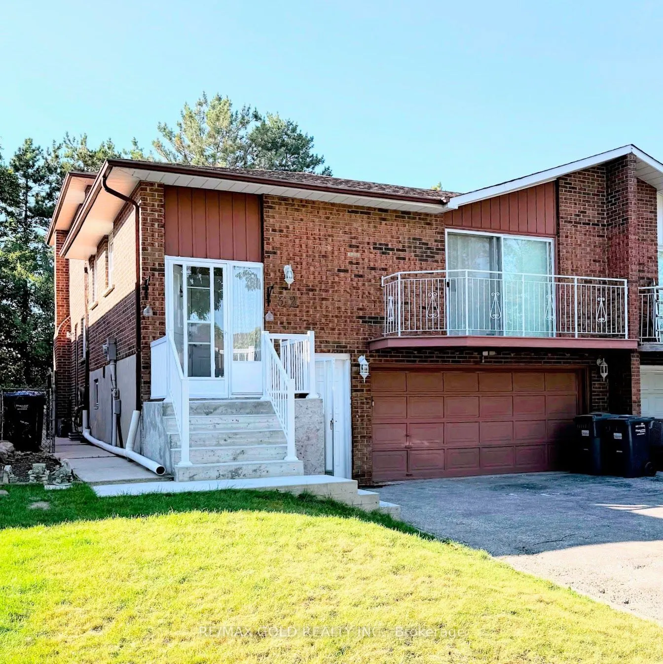 32 Jade Crescent