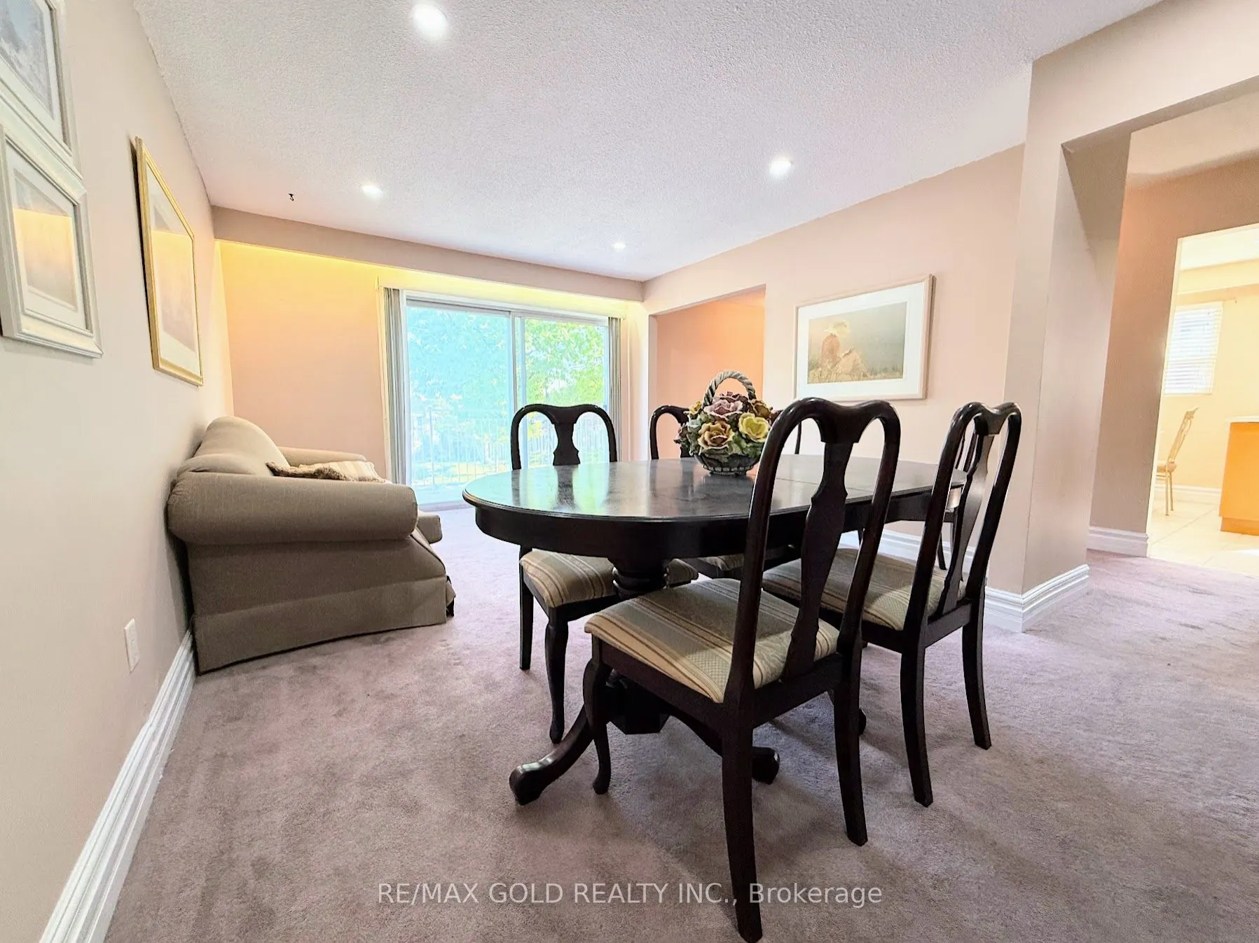 32 Jade Crescent