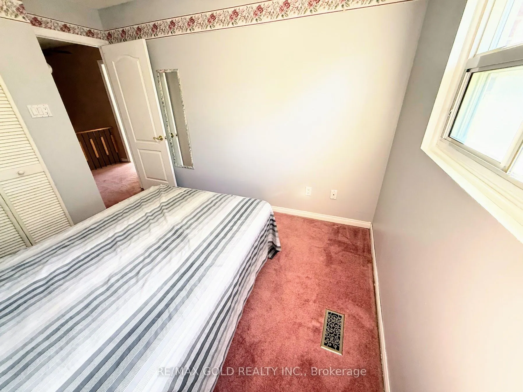 32 Jade Crescent