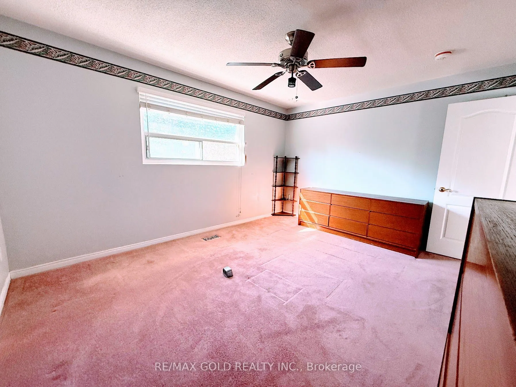 32 Jade Crescent