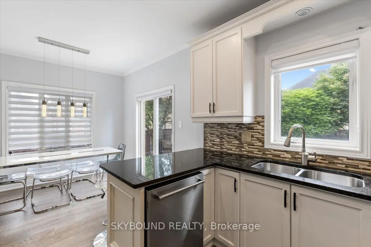 5 Chaplin Crescent