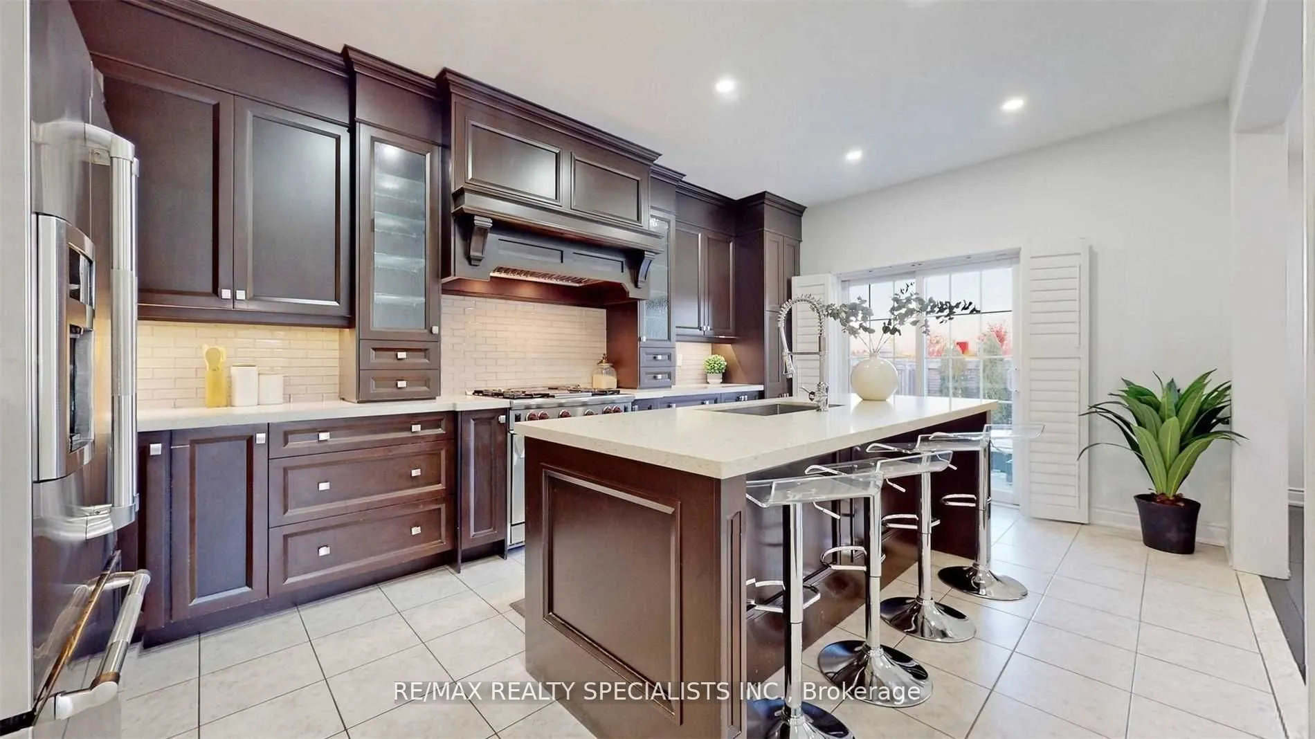 92 Kettlewell Crescent