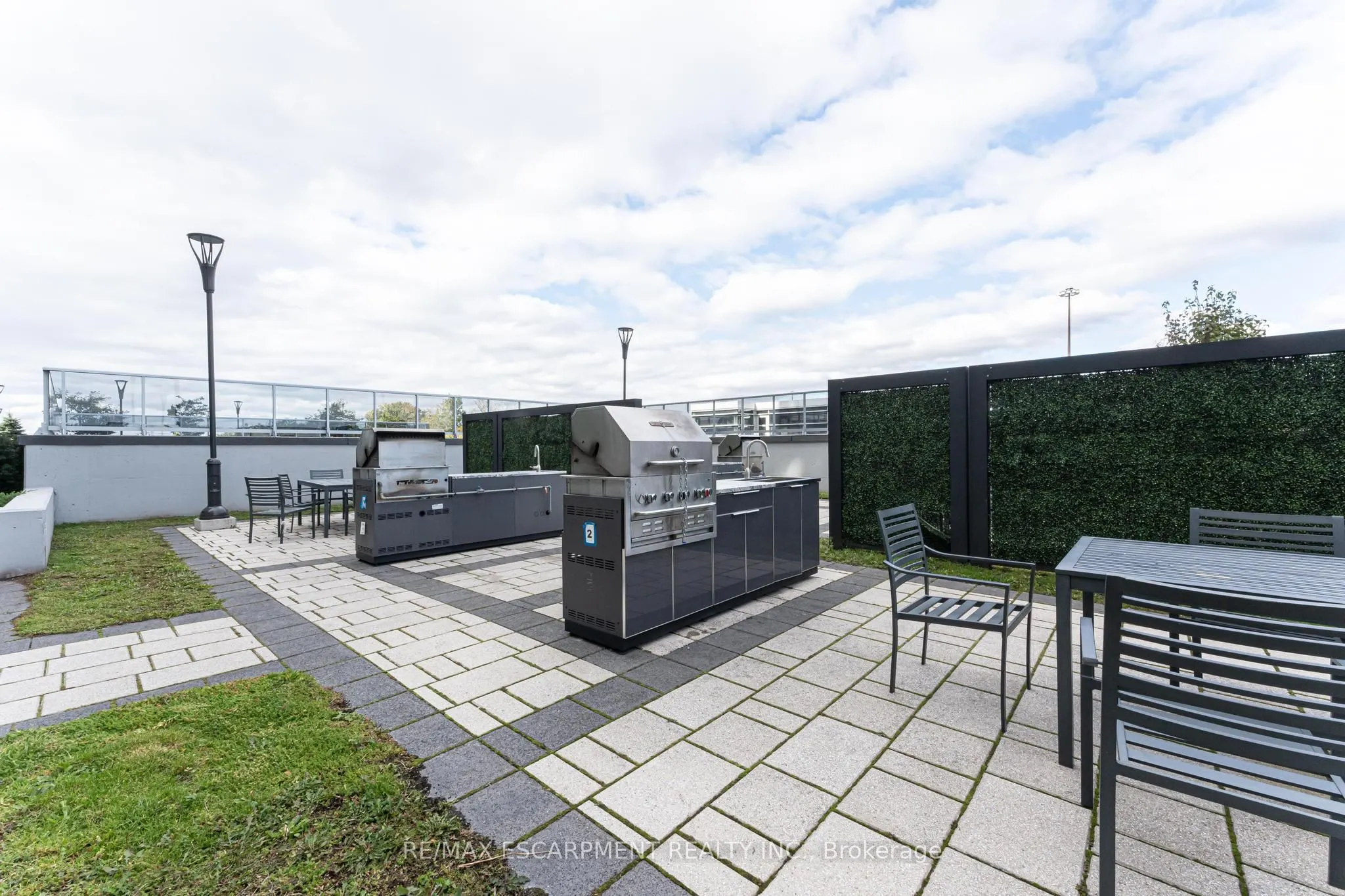 2087 Fairview Street, #504