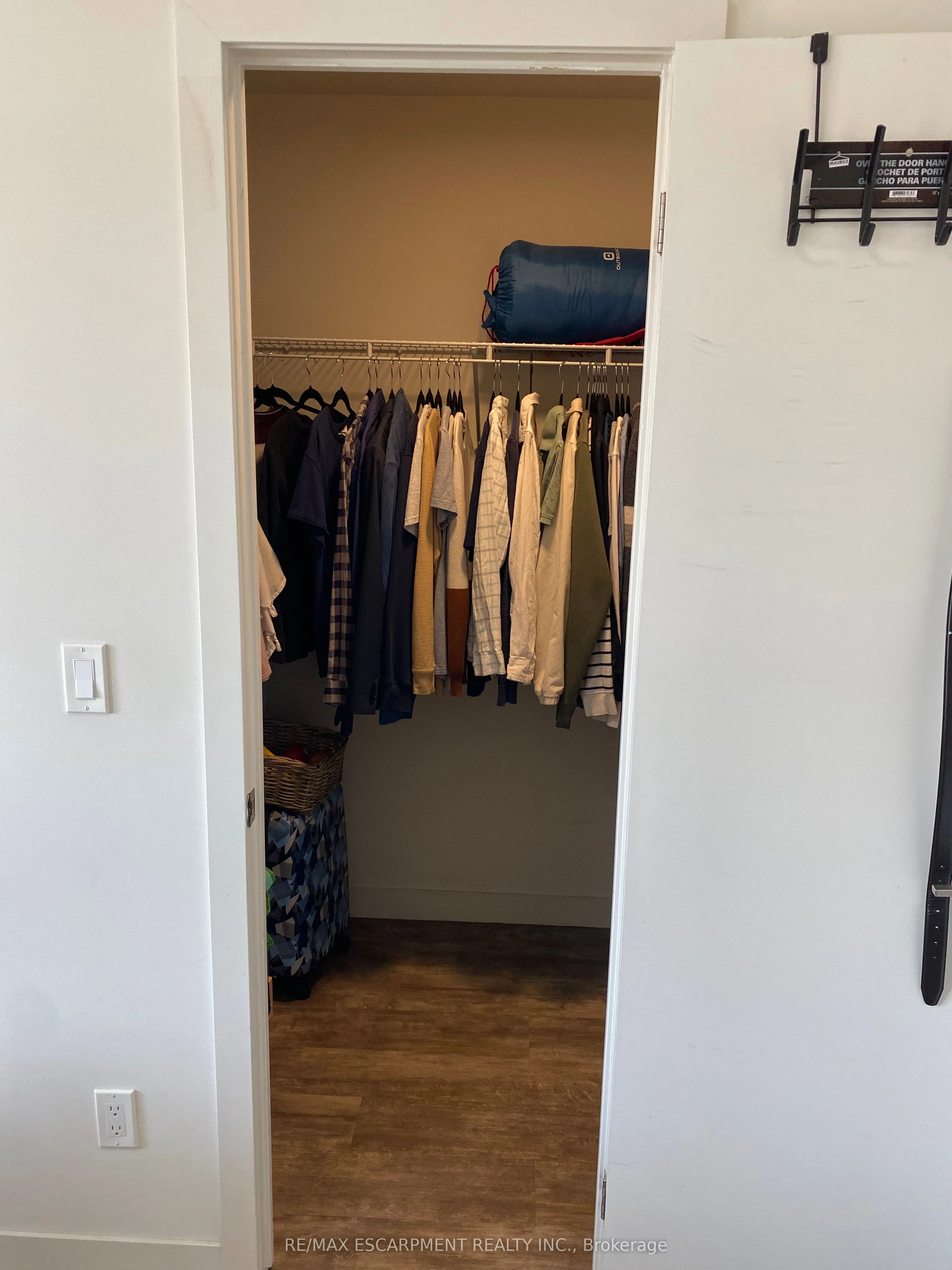 2087 Fairview Street, #504