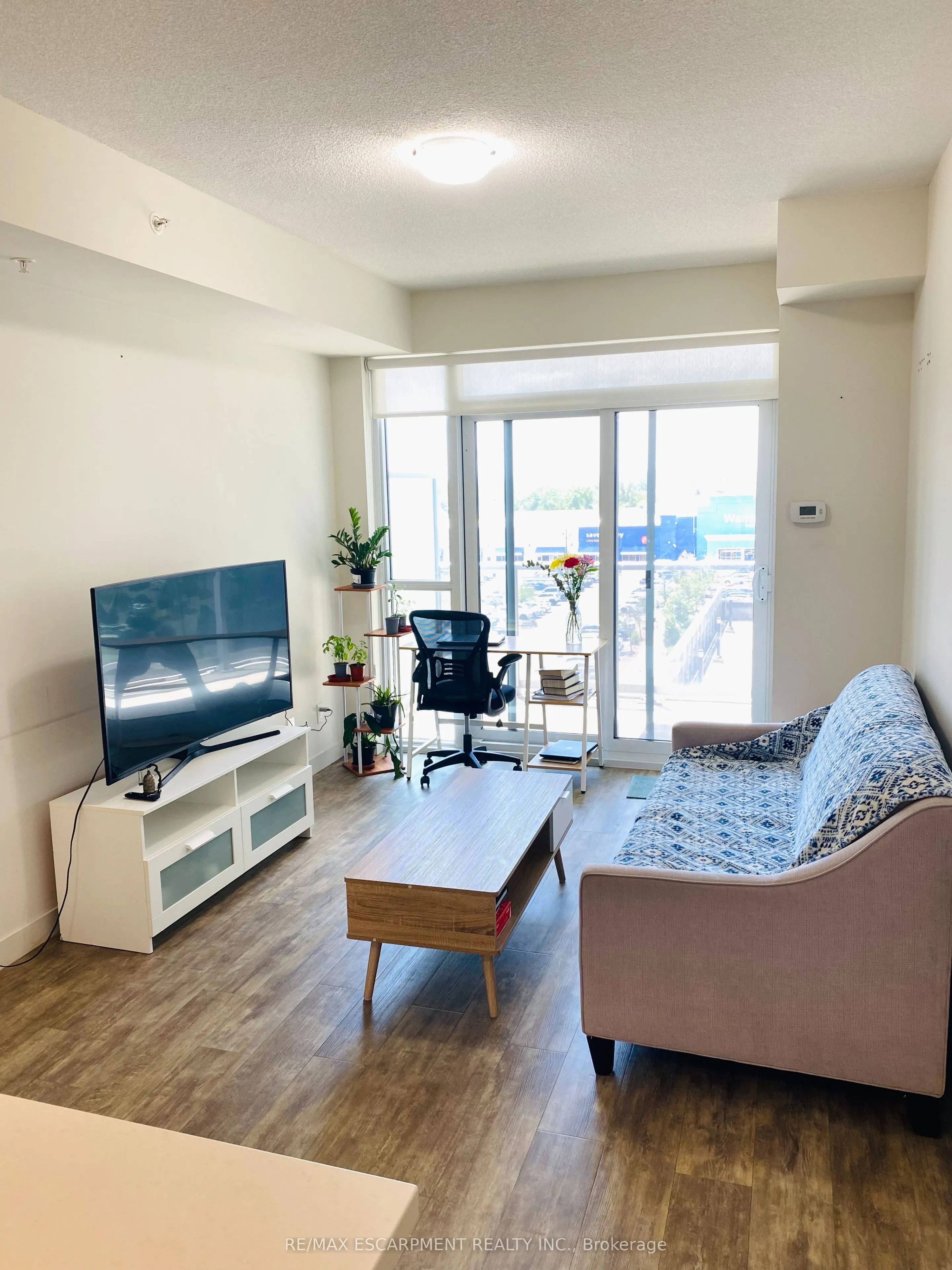 2087 Fairview Street, #504