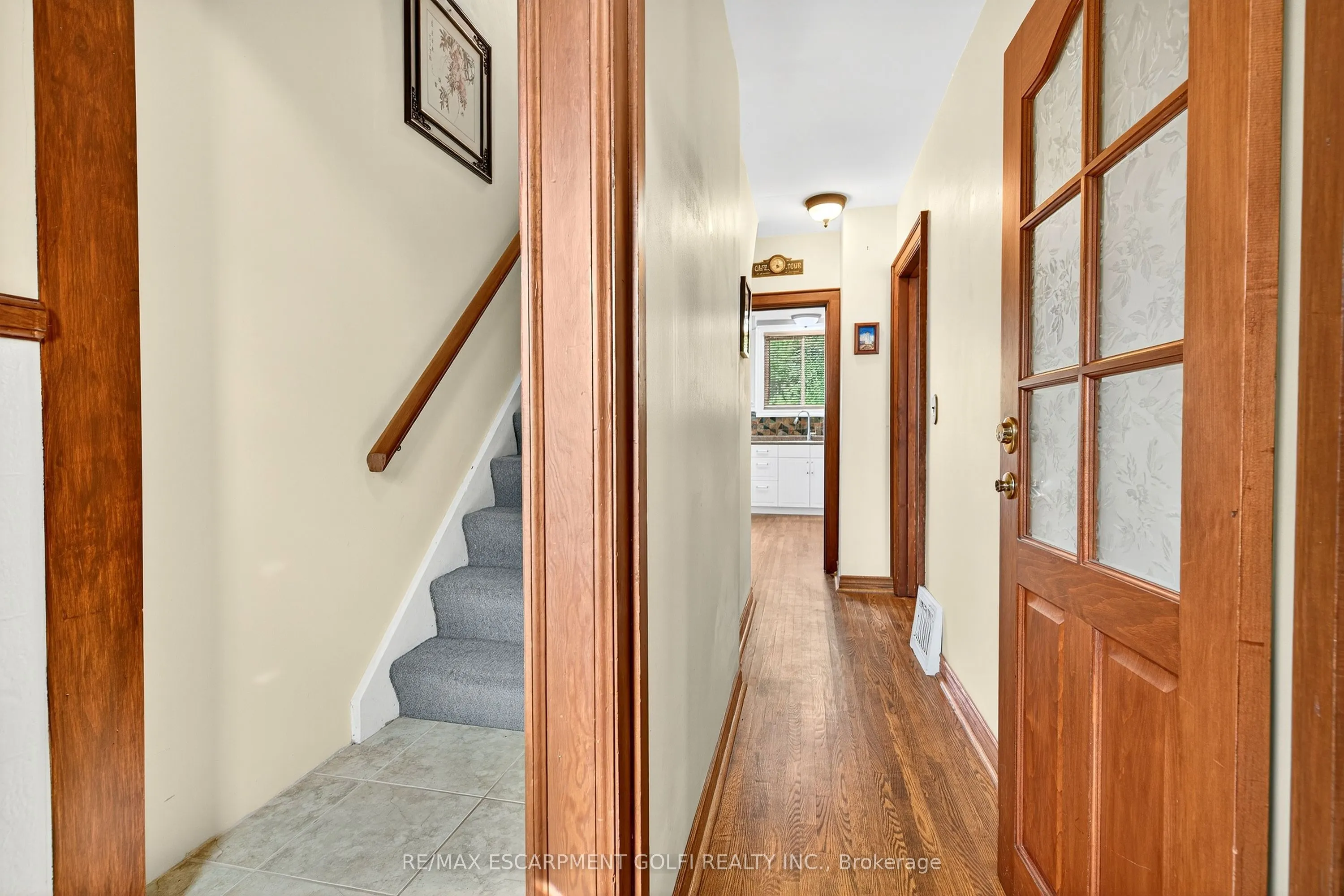 1025 KING Road