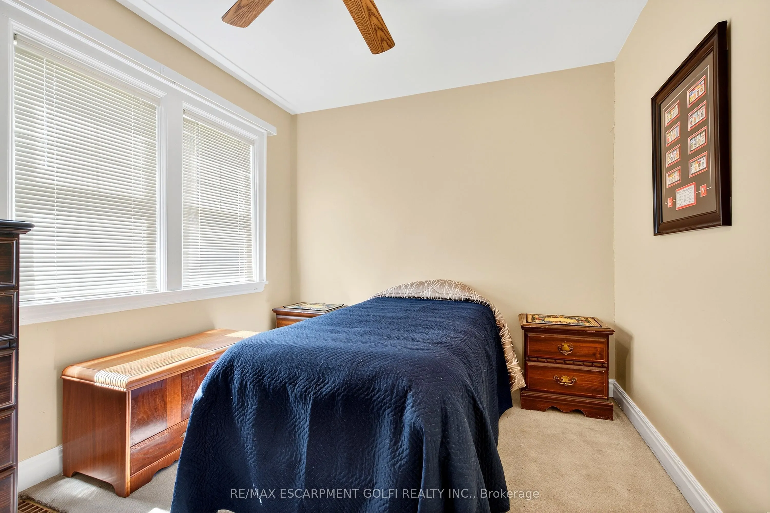 1025 KING Road