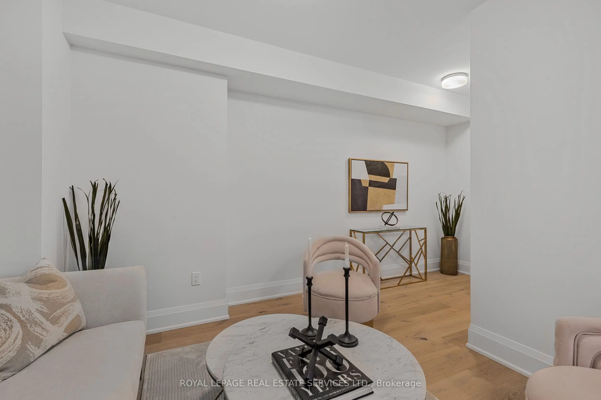 2274 Sovereign Street