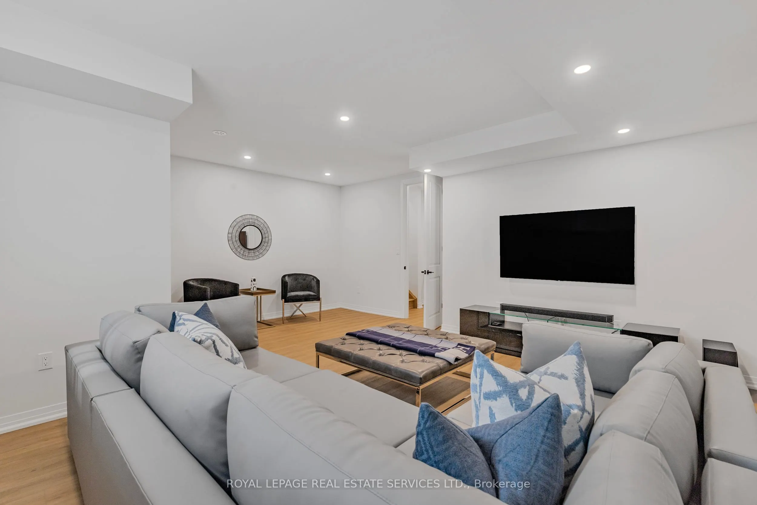 2274 Sovereign Street