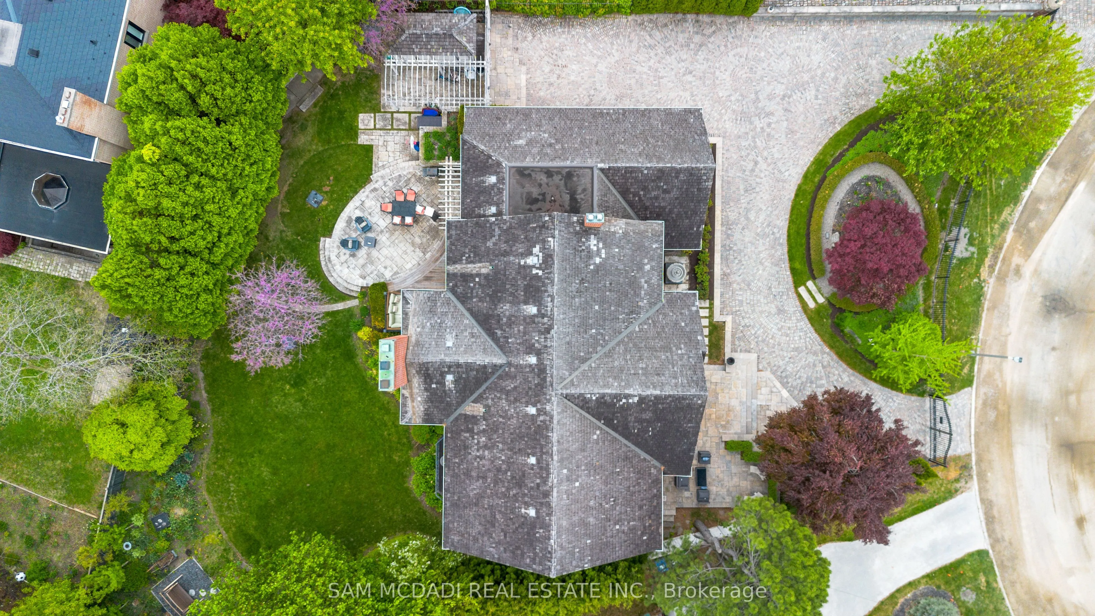 2173 Shawanaga Trail