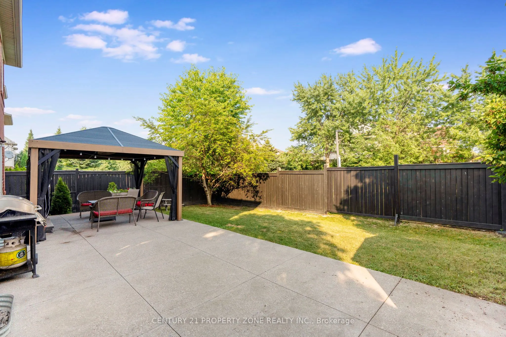3387 Kelowna Court