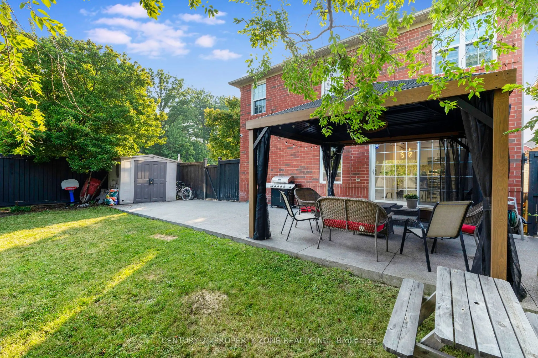 3387 Kelowna Court