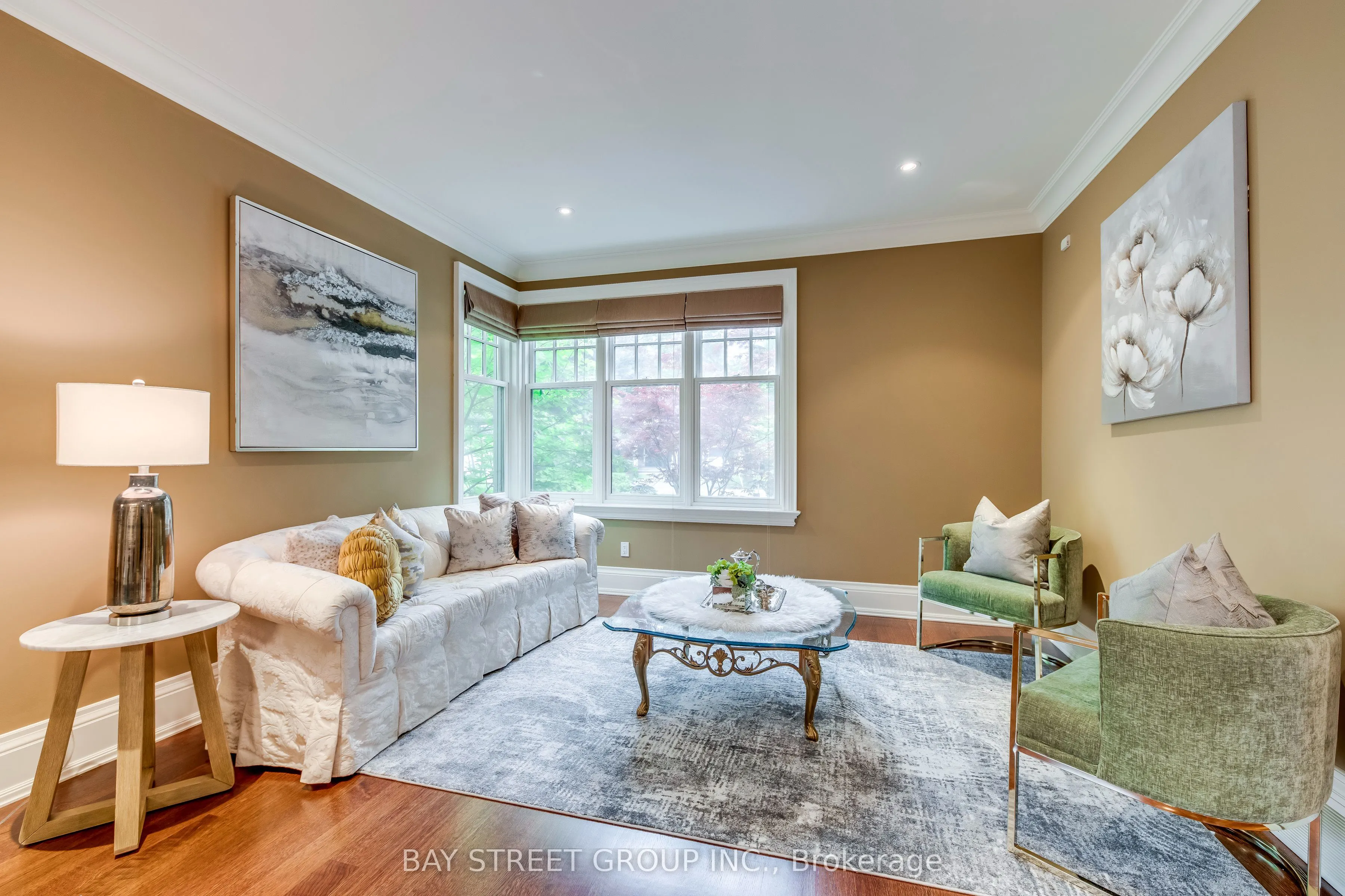 1049 Cedar Grove Boulevard