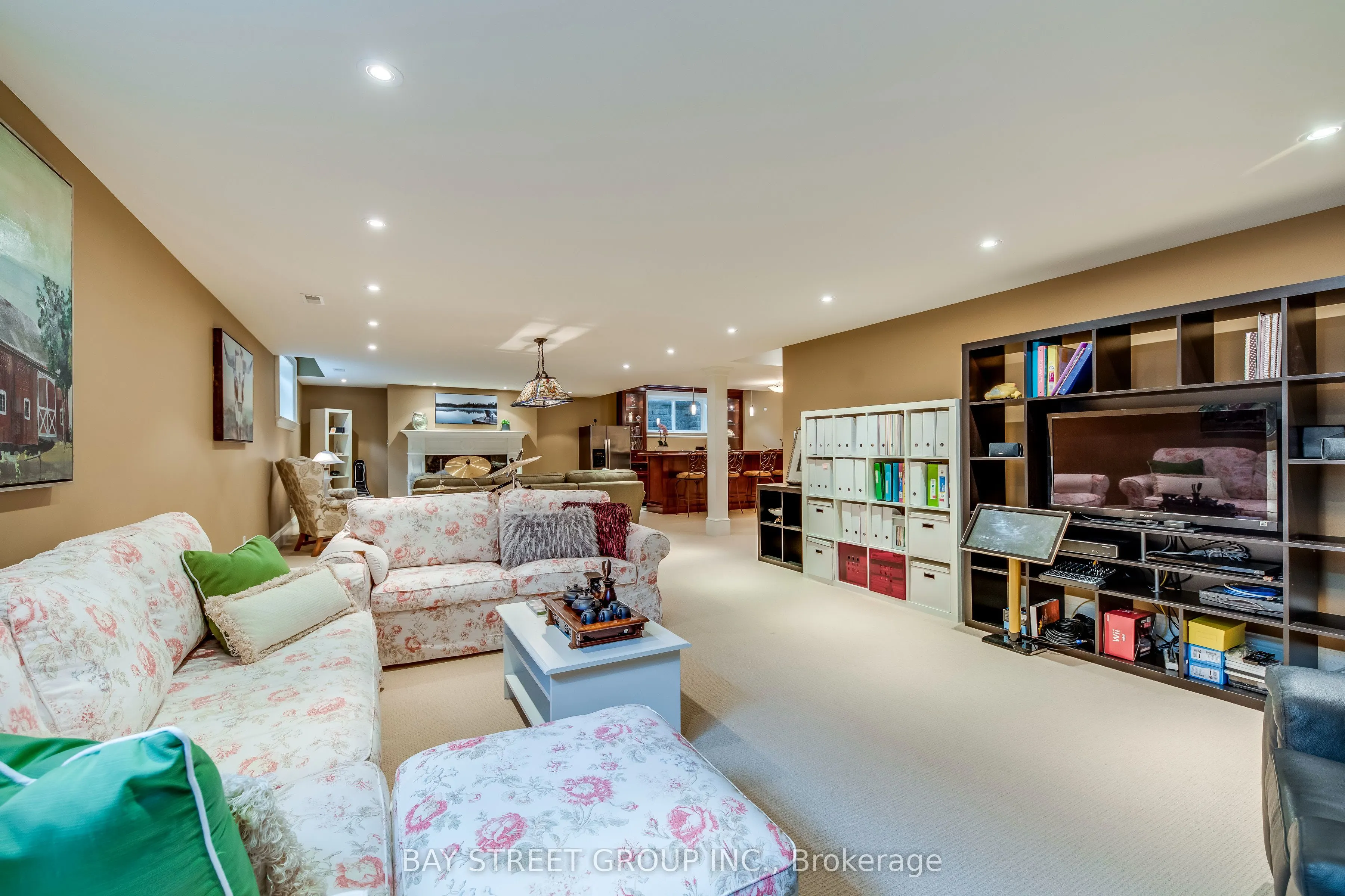 1049 Cedar Grove Boulevard