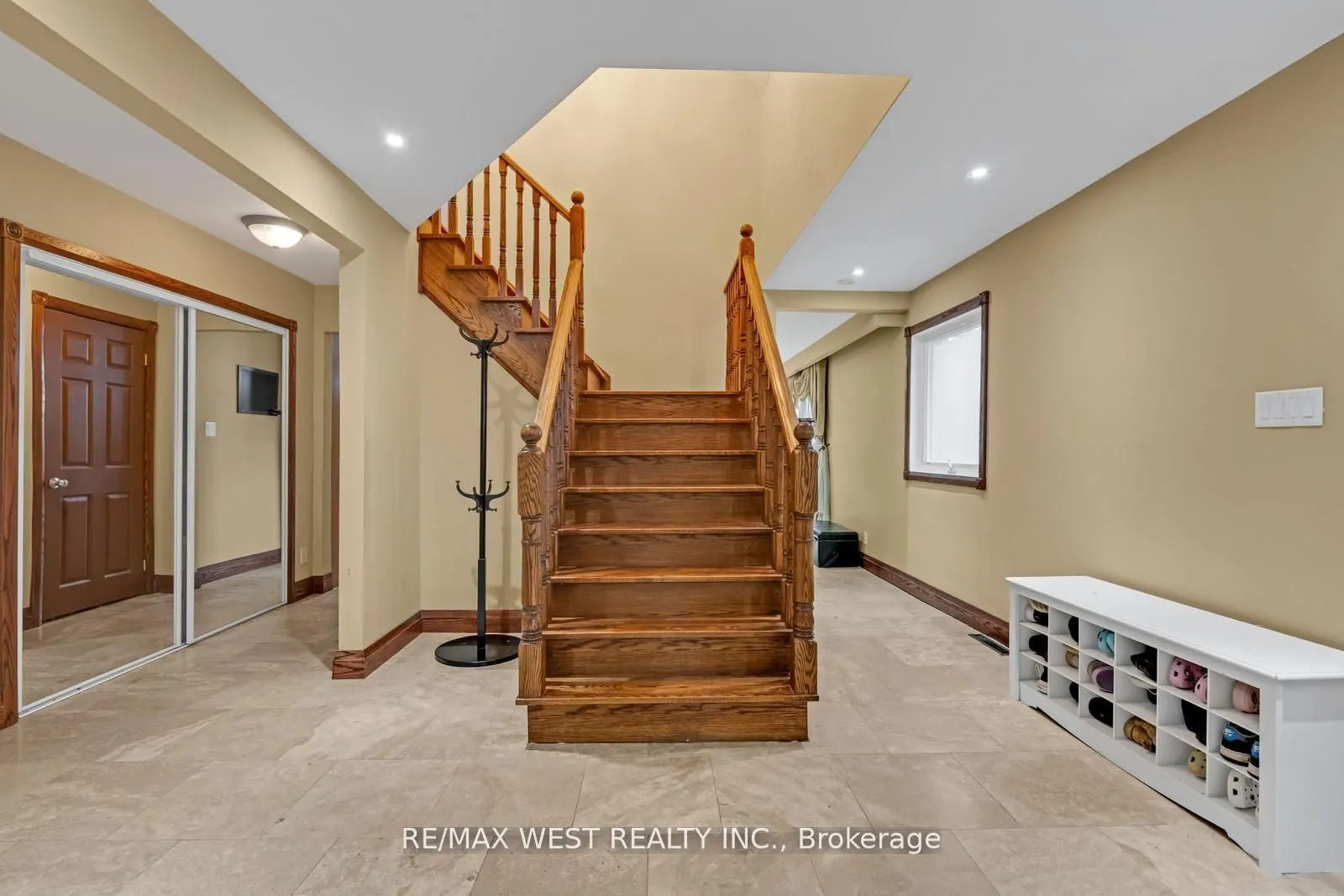 45 Marysfield Drive