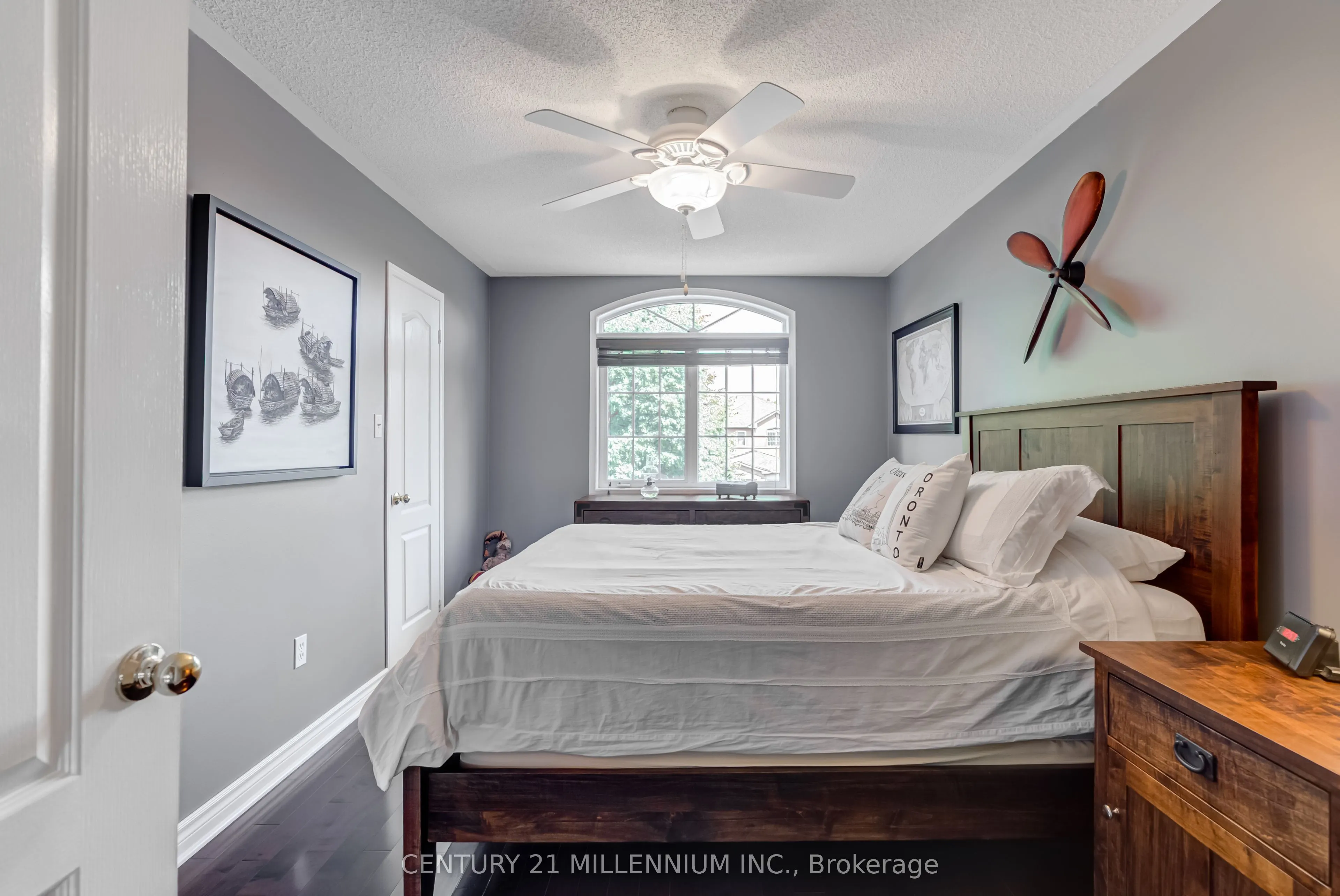 3854 Foxborough Trail