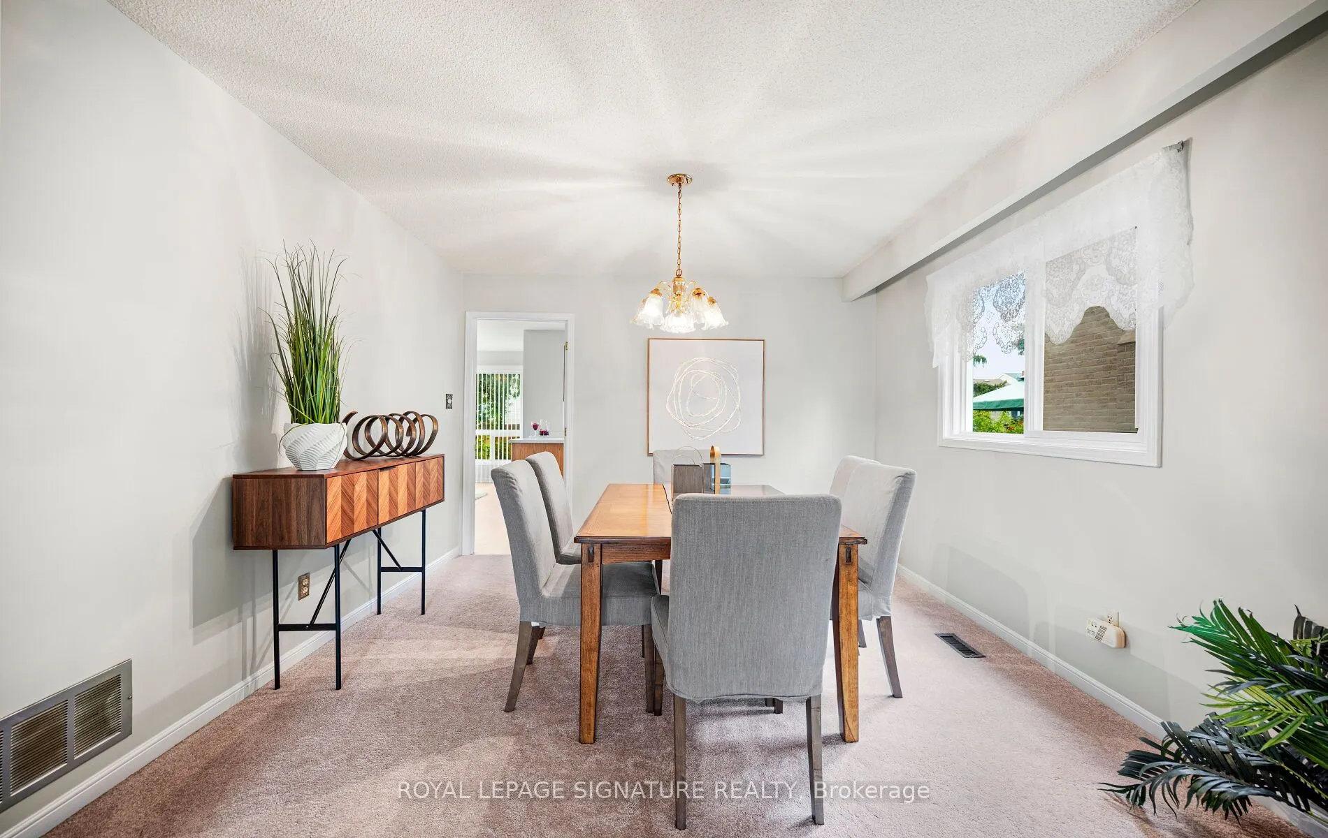 4205 Sawmill Valley Drive