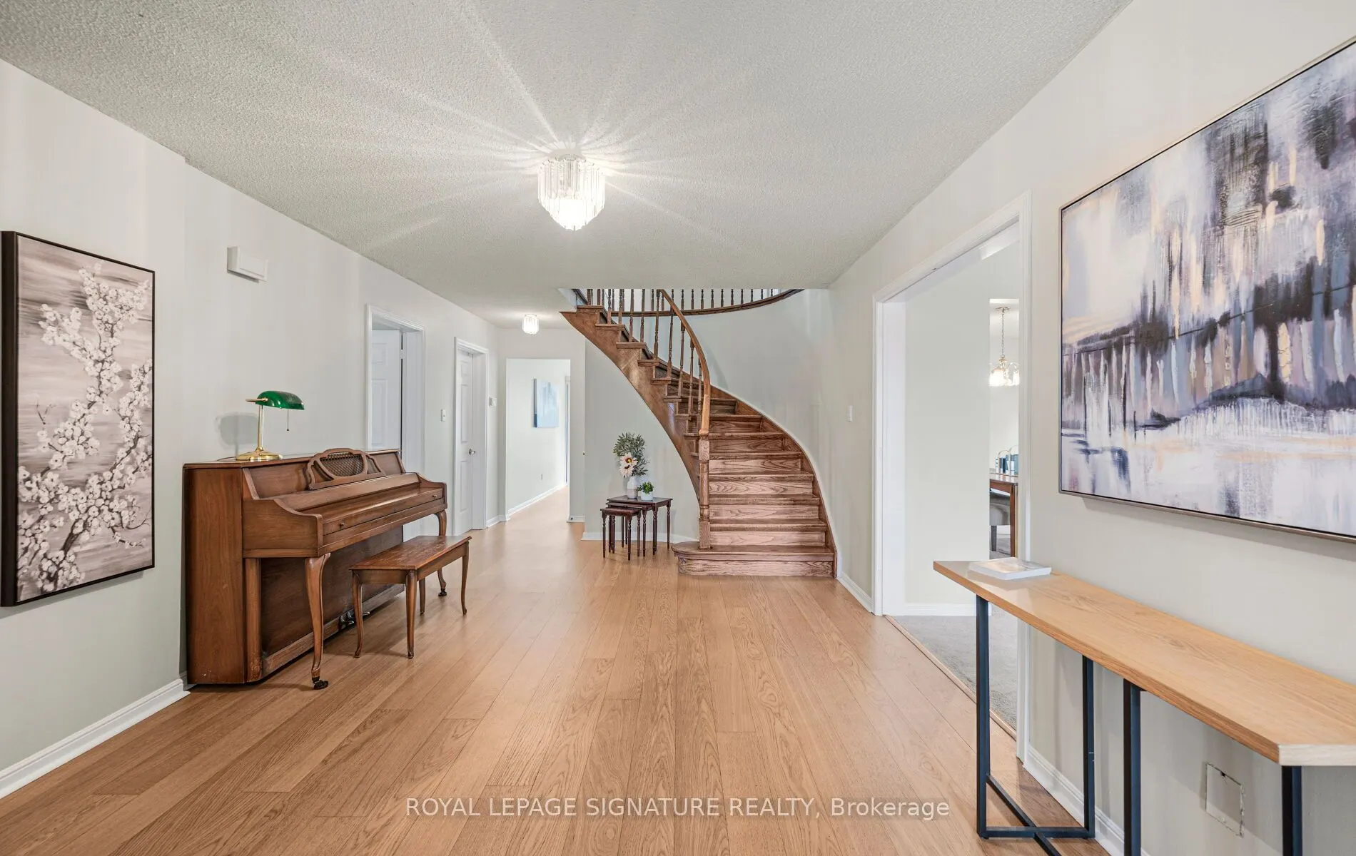 4205 Sawmill Valley Drive