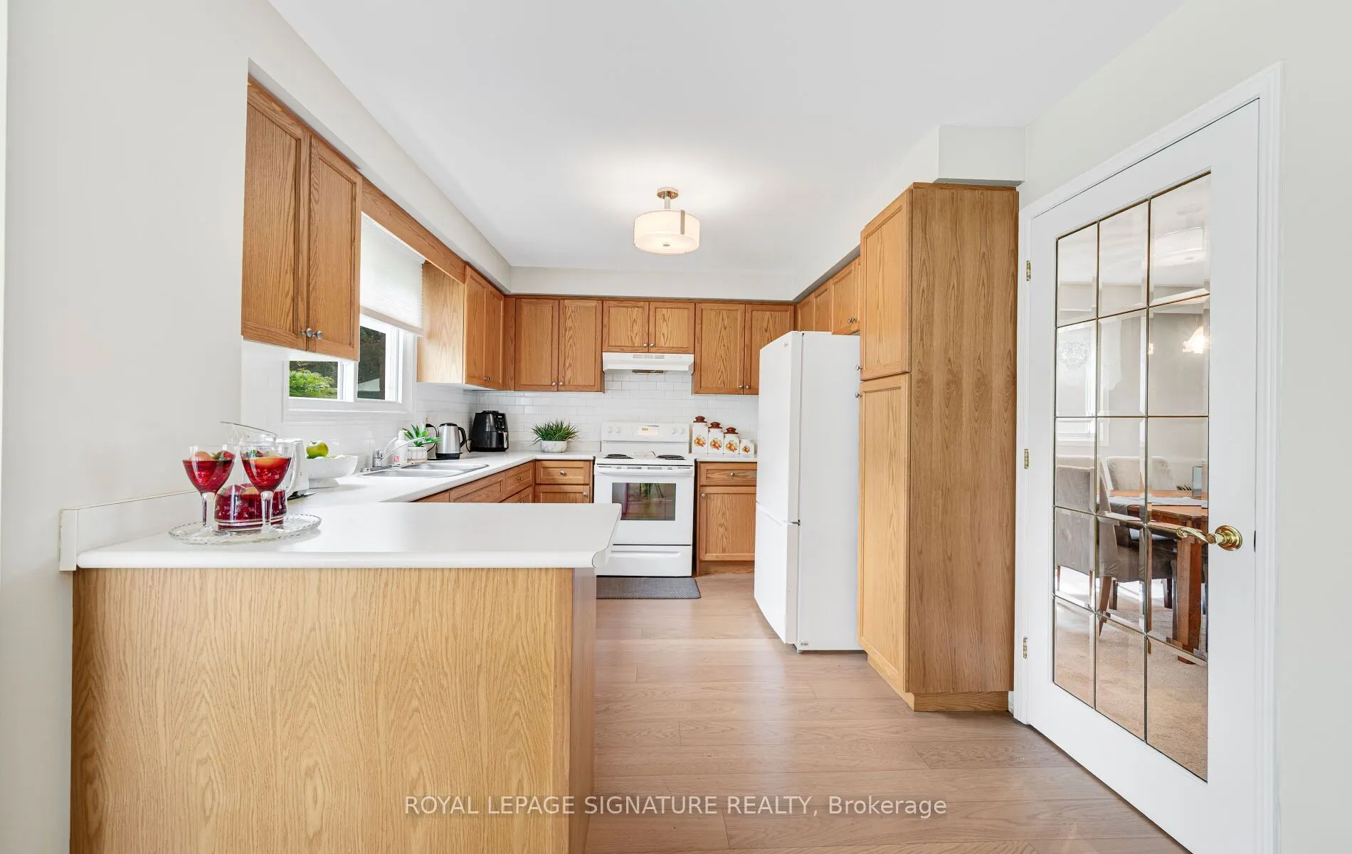 4205 Sawmill Valley Drive