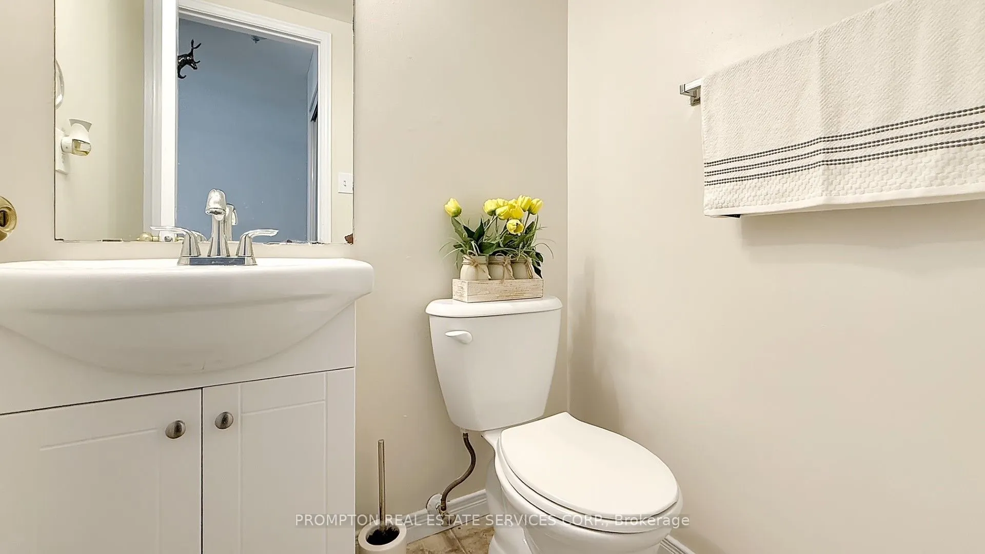 6950 Tenth Line W, #82
