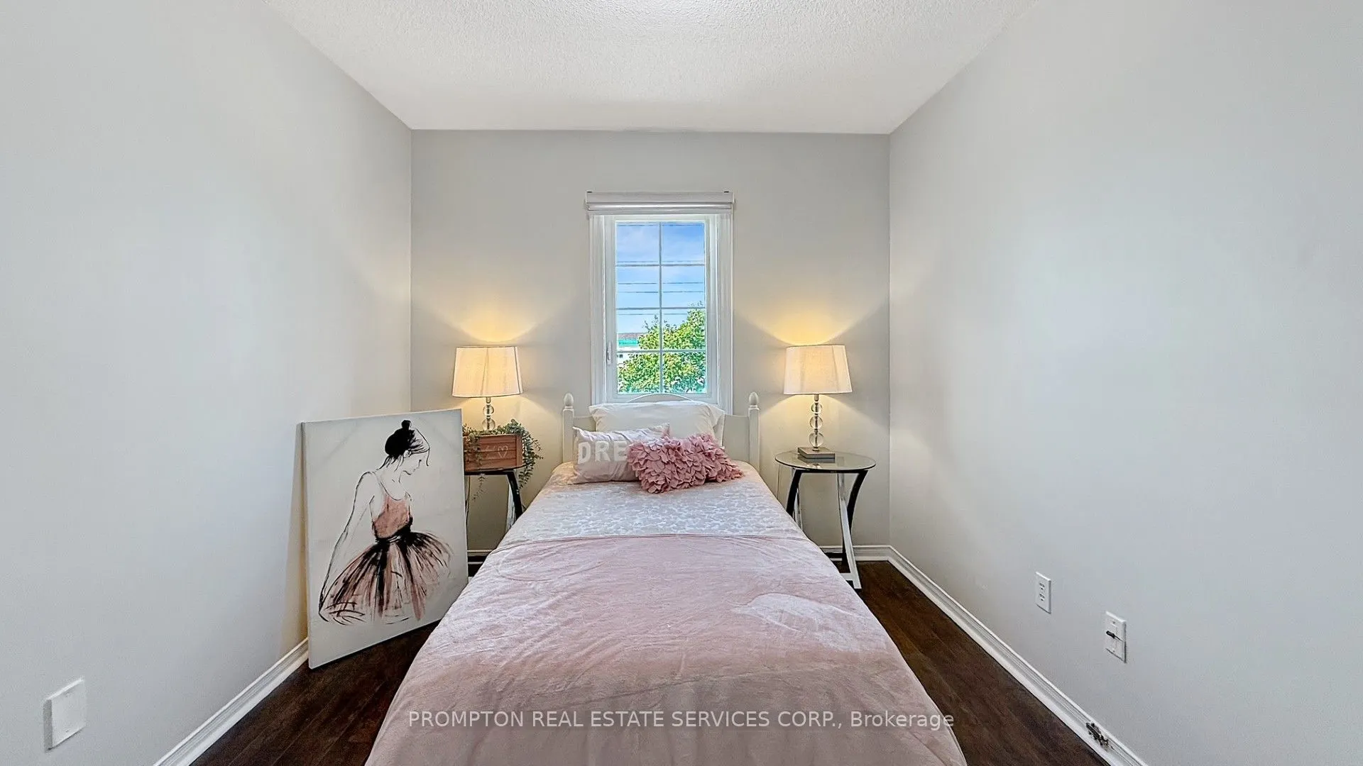 6950 Tenth Line W, #82