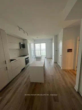 370 Martha Street, #1206