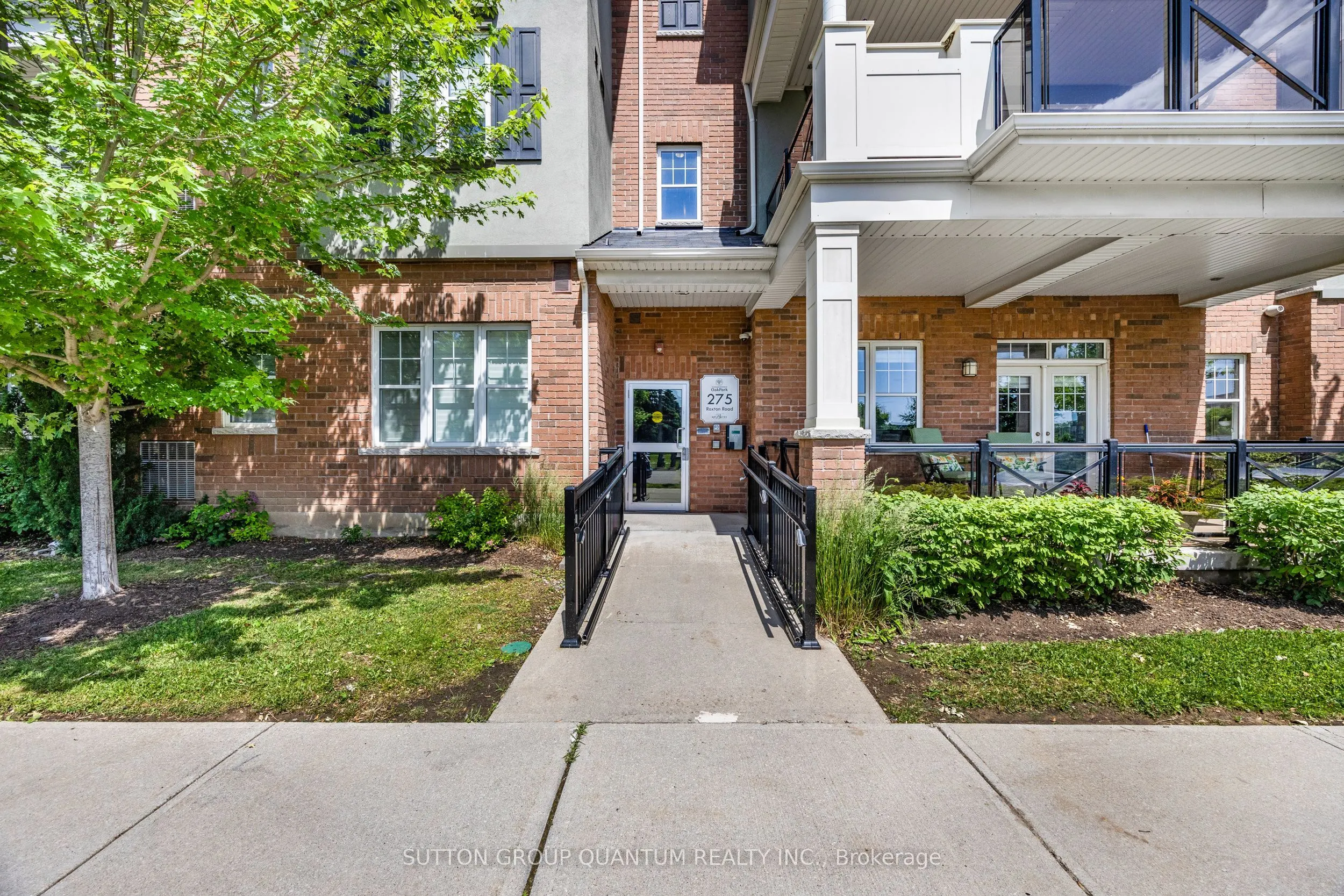 275 Roxton Road, #201