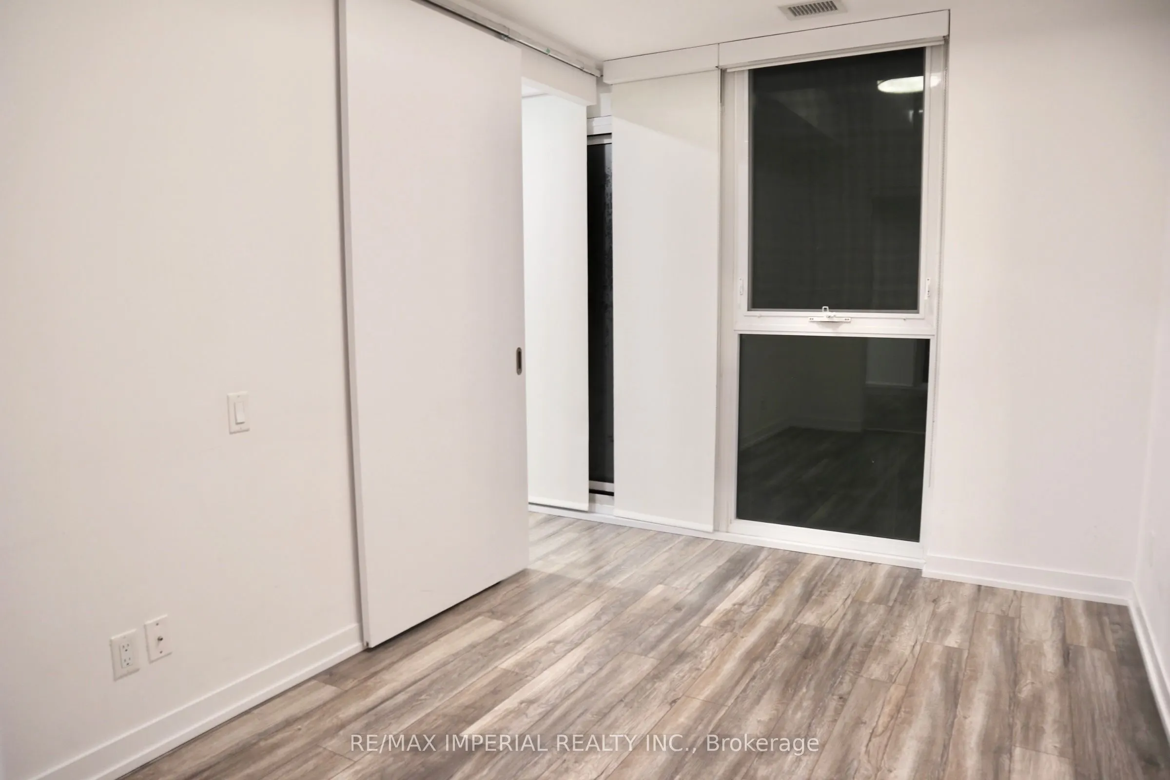 38 Howard Park Avenue, #516