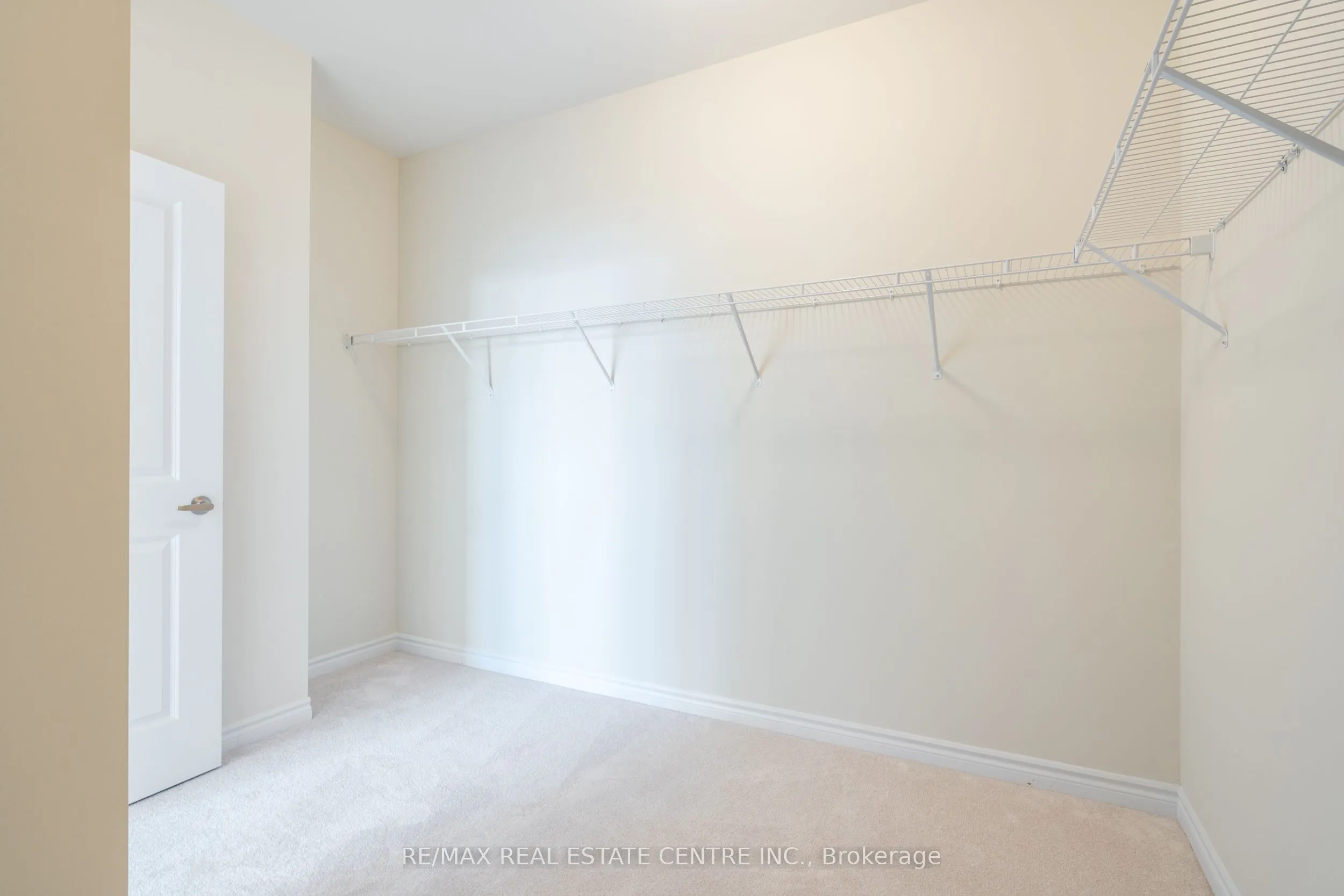 1426 Almonte Drive