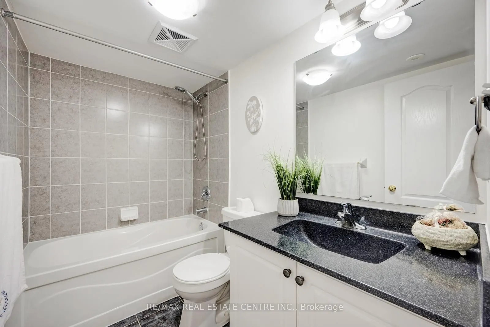 3250 Bentley Drive, #41