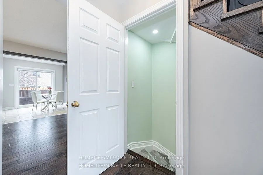 7 Eastview Gate