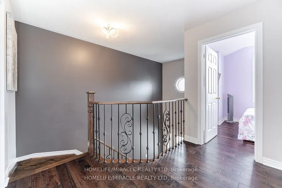 7 Eastview Gate