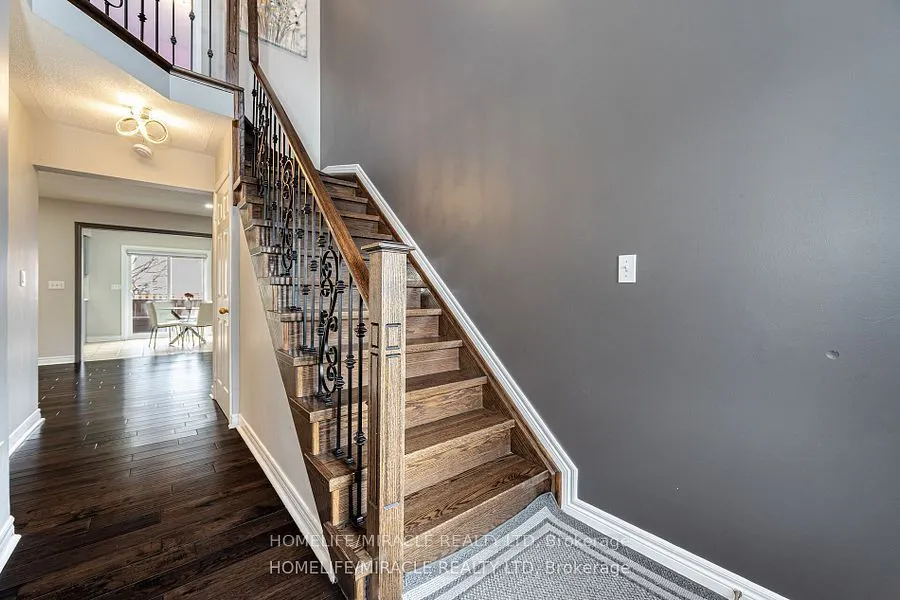 7 Eastview Gate