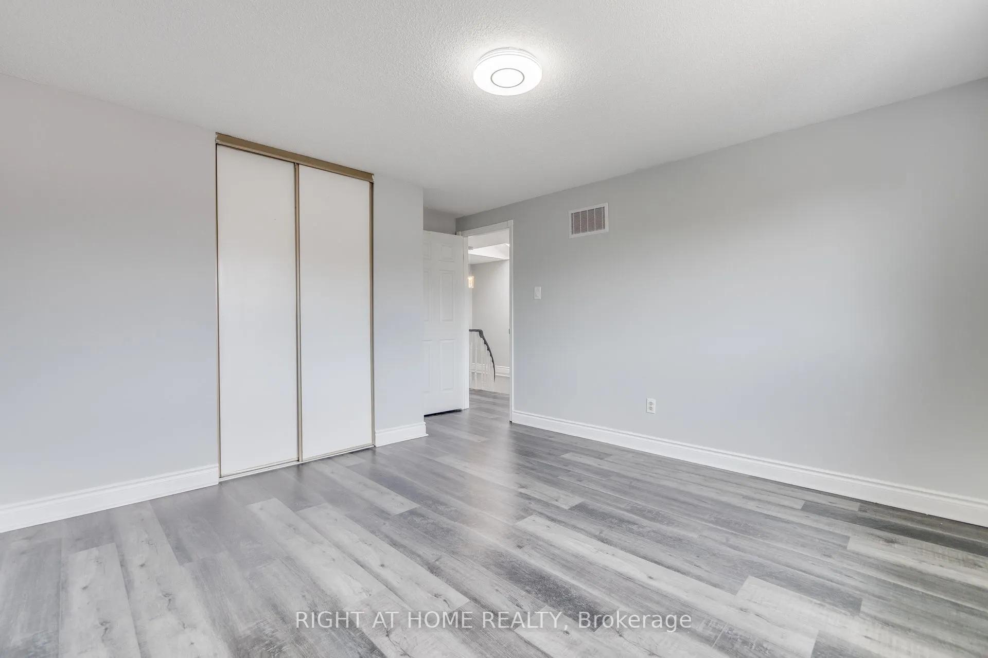 34 Meadowlark Drive