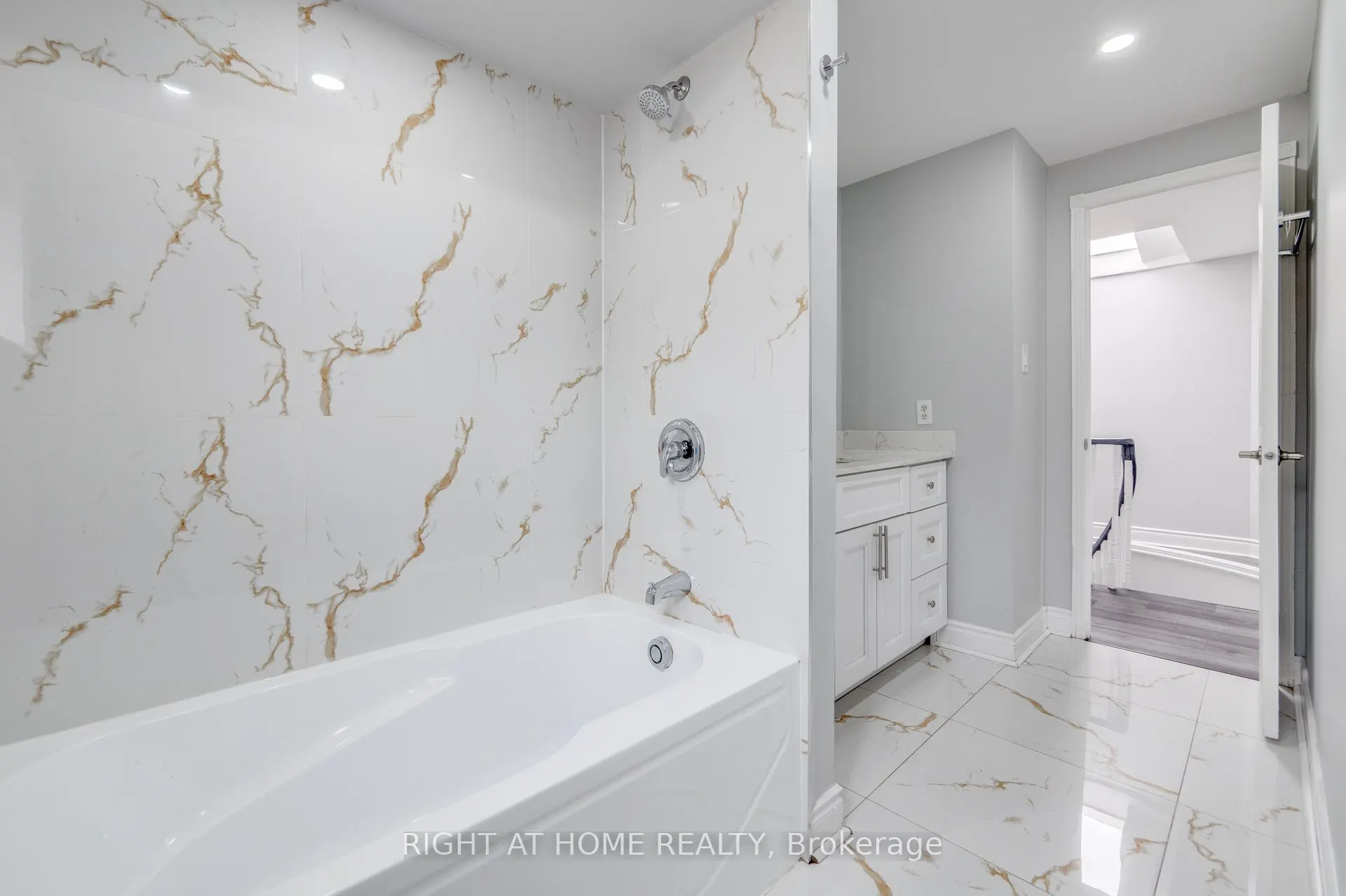 34 Meadowlark Drive