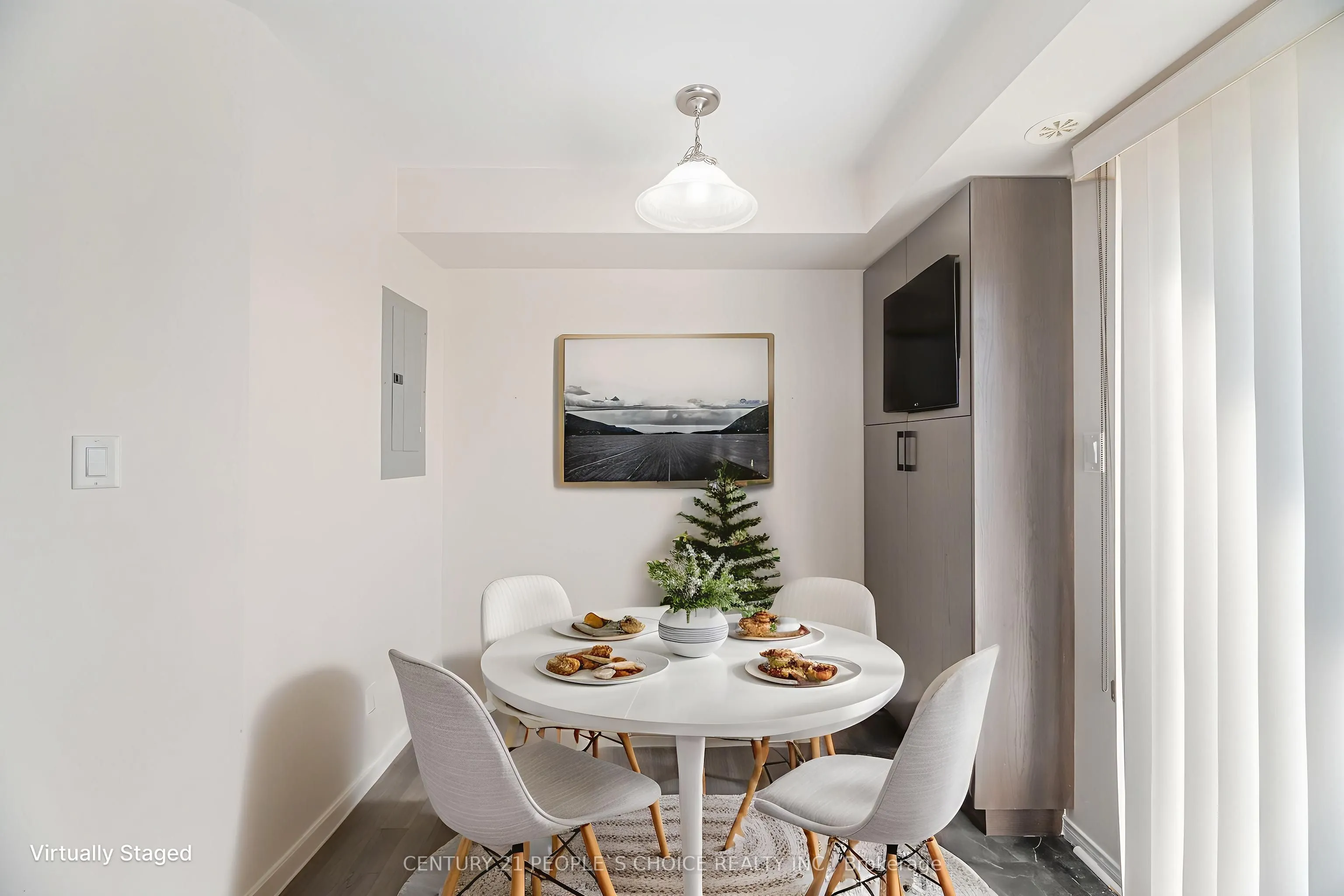 5605 Oscar Peterson Boulevard, #2
