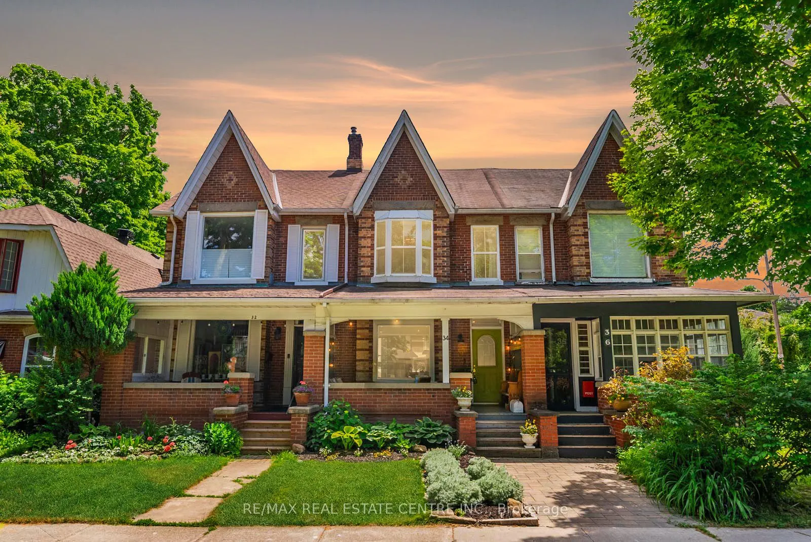 34 Zina Street