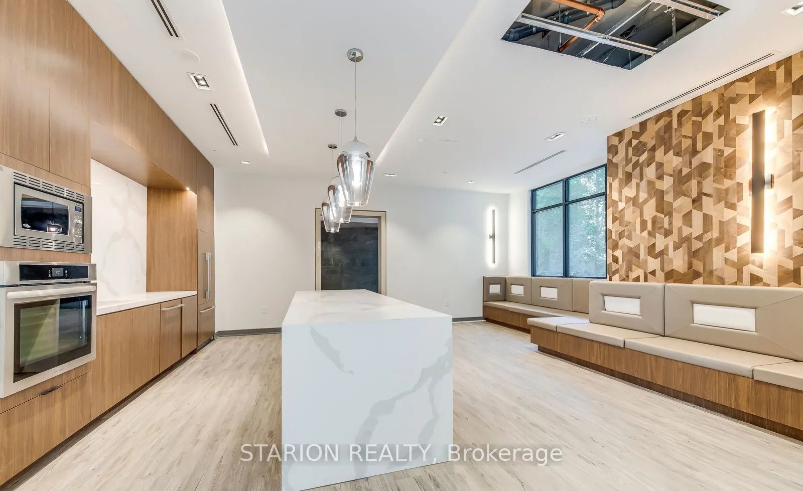 25 Neighbourhood Lane, #513