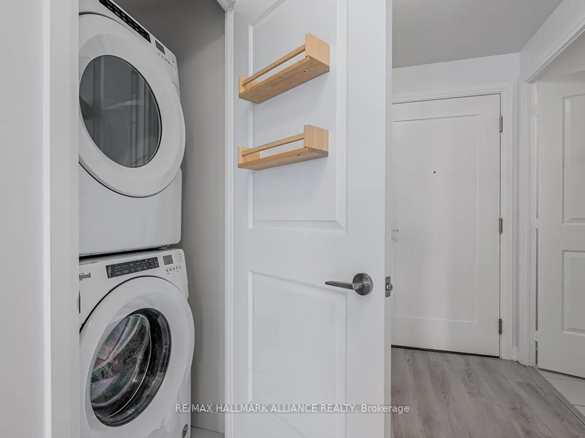 35 Watergarden Drive, #2214